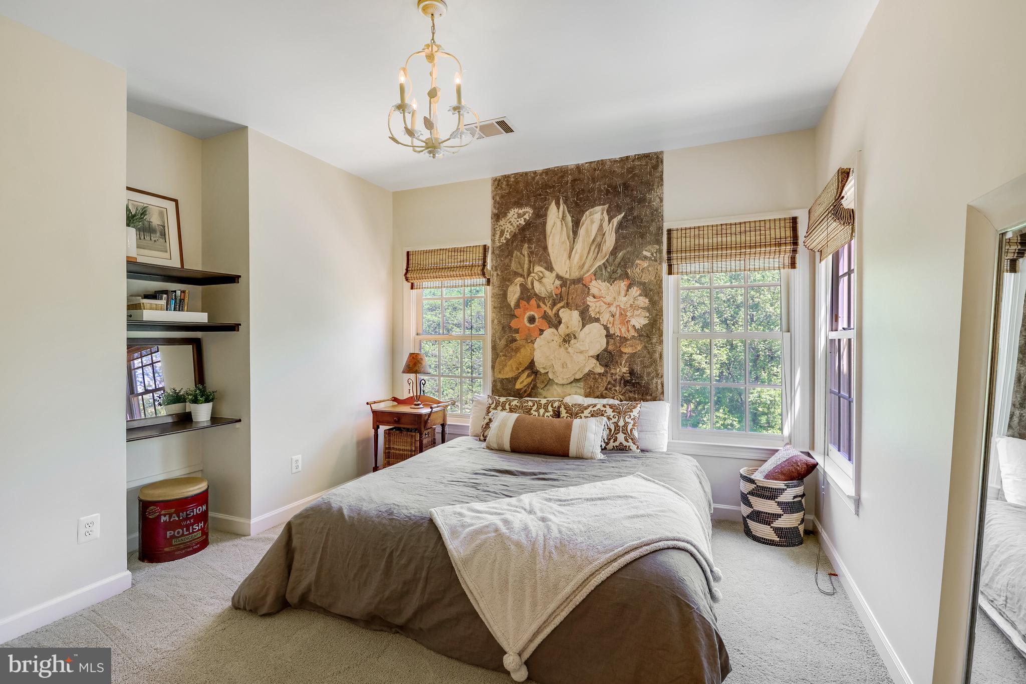 BROWNS LANDING - Residential