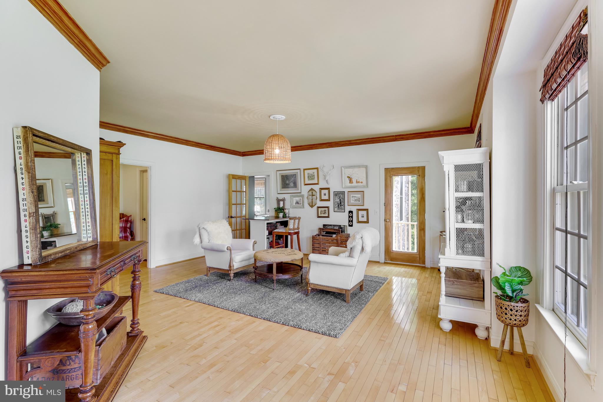 BROWNS LANDING - Residential