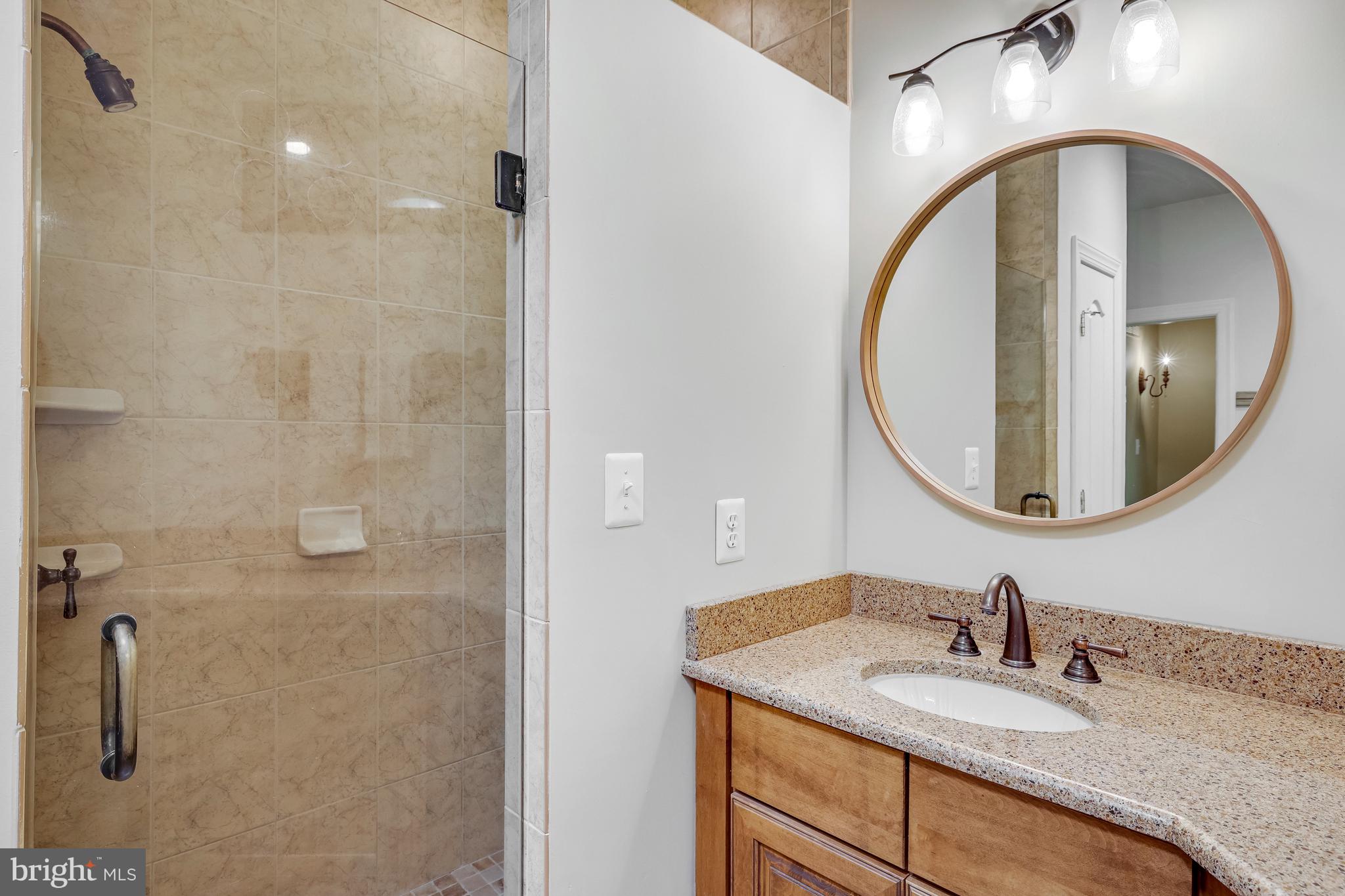 BROWNS LANDING - Residential