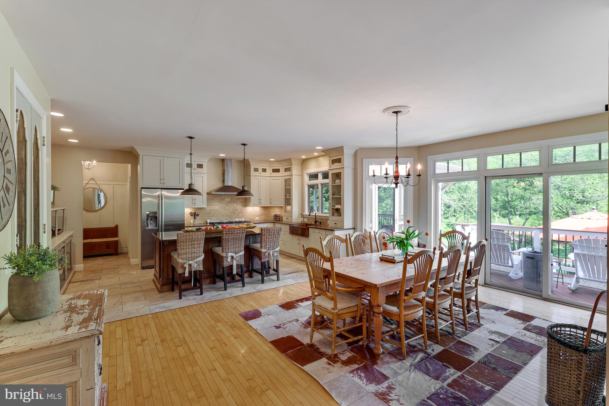 BROWNS LANDING - Residential