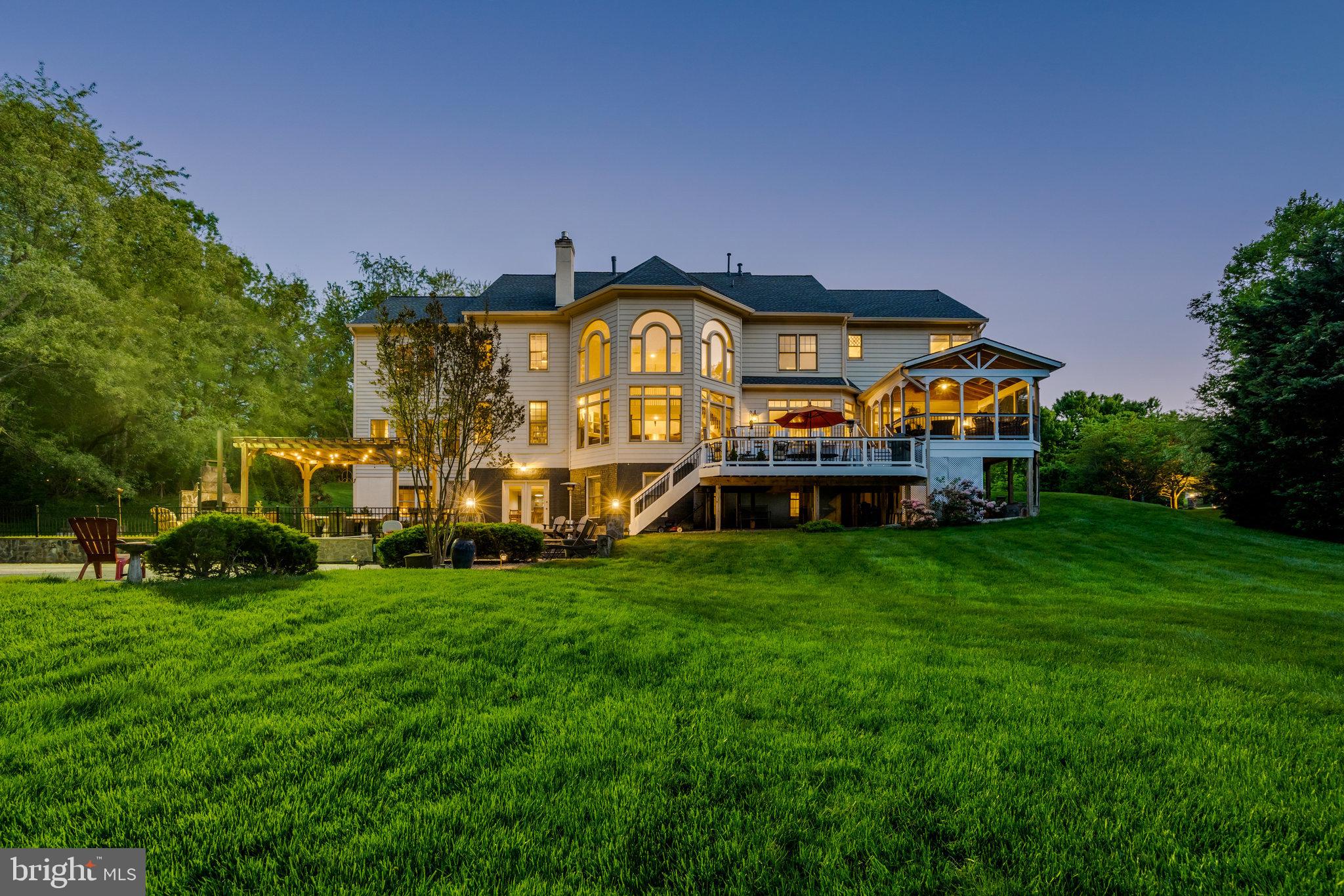 BROWNS LANDING - Residential