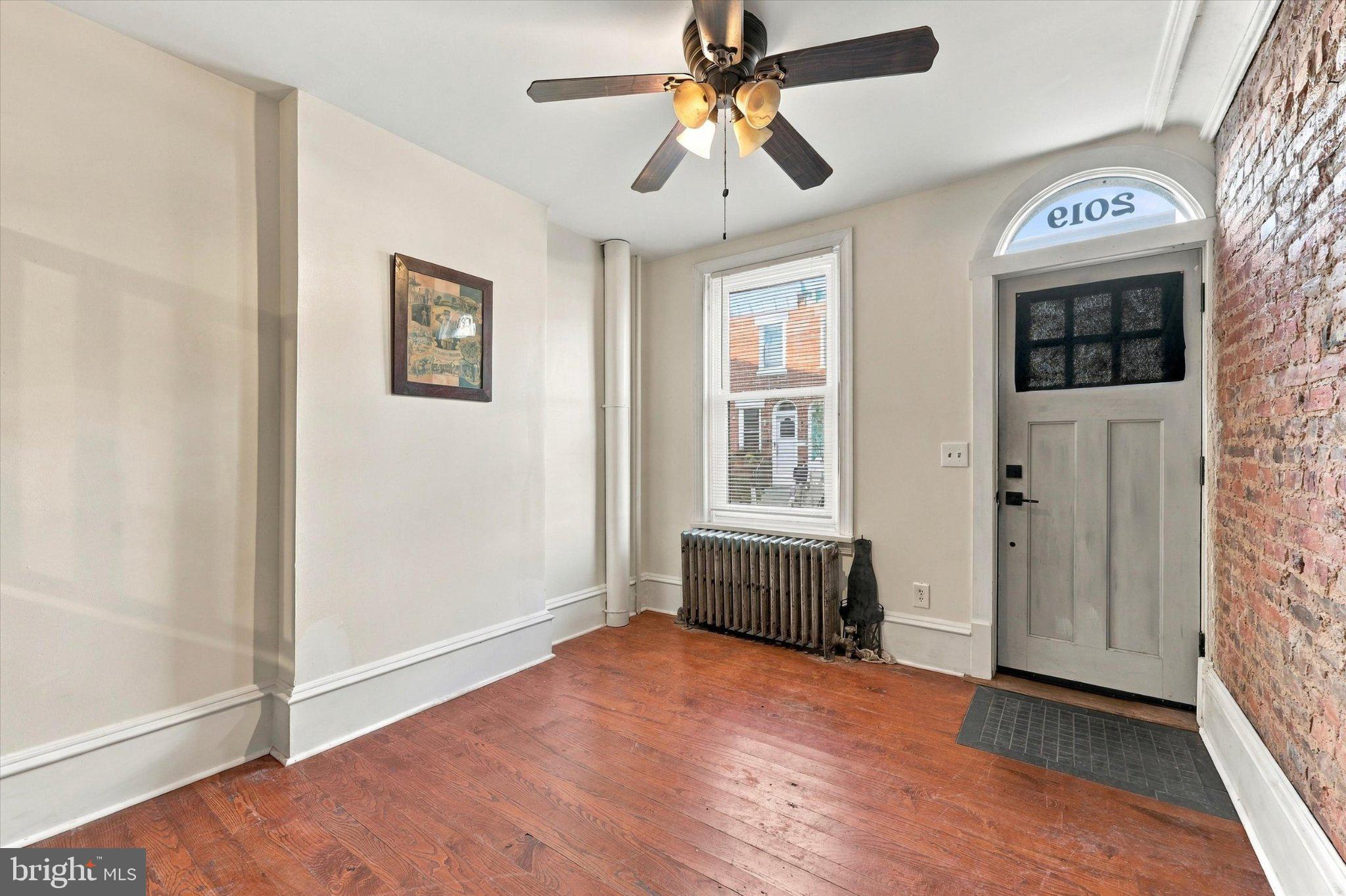 2019 & 2019 1/2 E FIRTH STREET