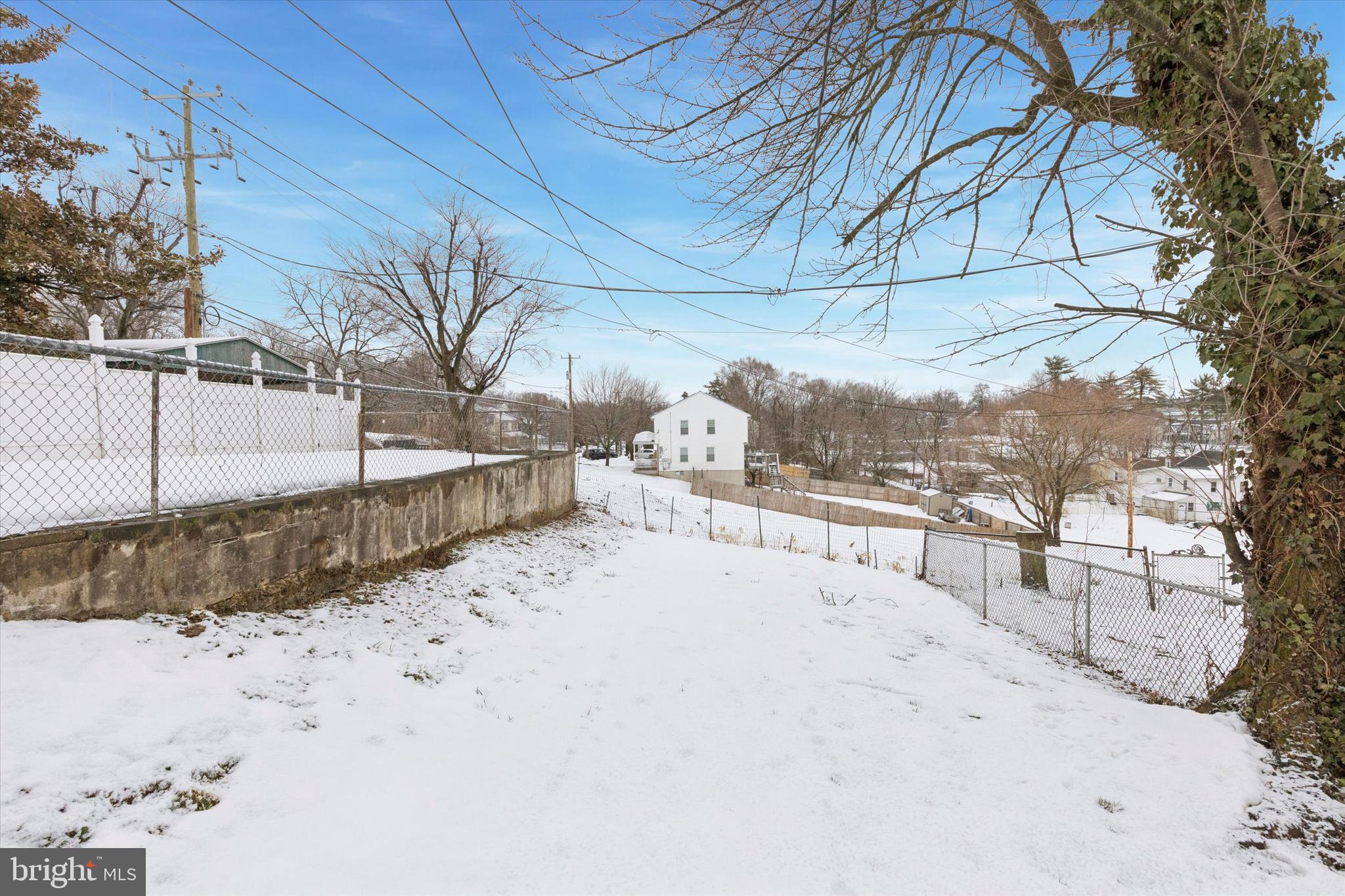 POTTSTOWN - Residential