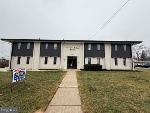 Photo of 510 Darby Road #2A, 2B, 2C 1ST FLOOR, HAVERTOWN, PA 19083 (MLS # PADE2111970)