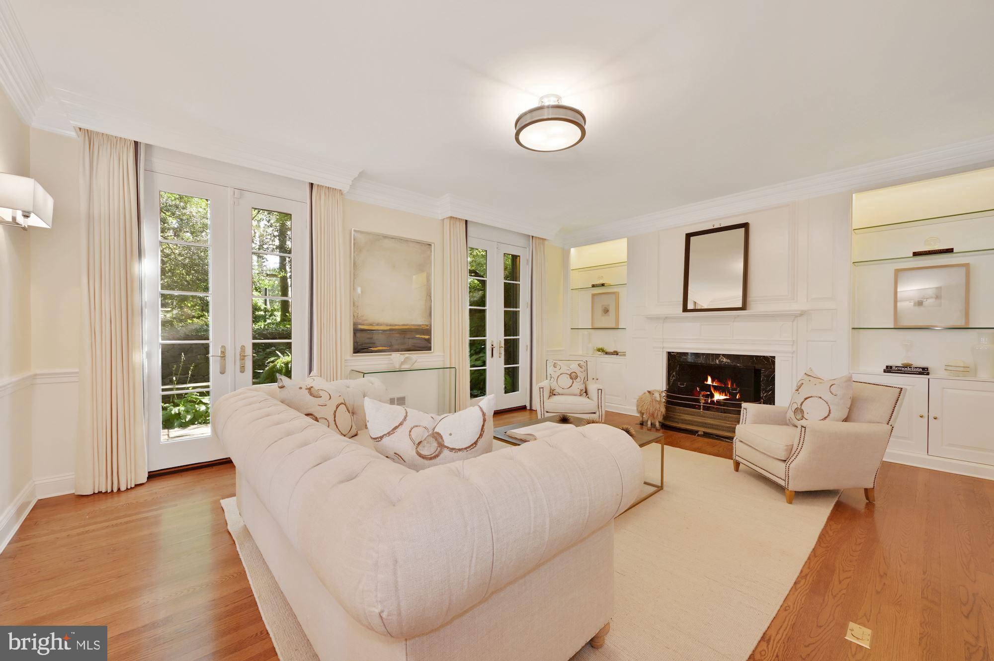 GEORGETOWN - Residential