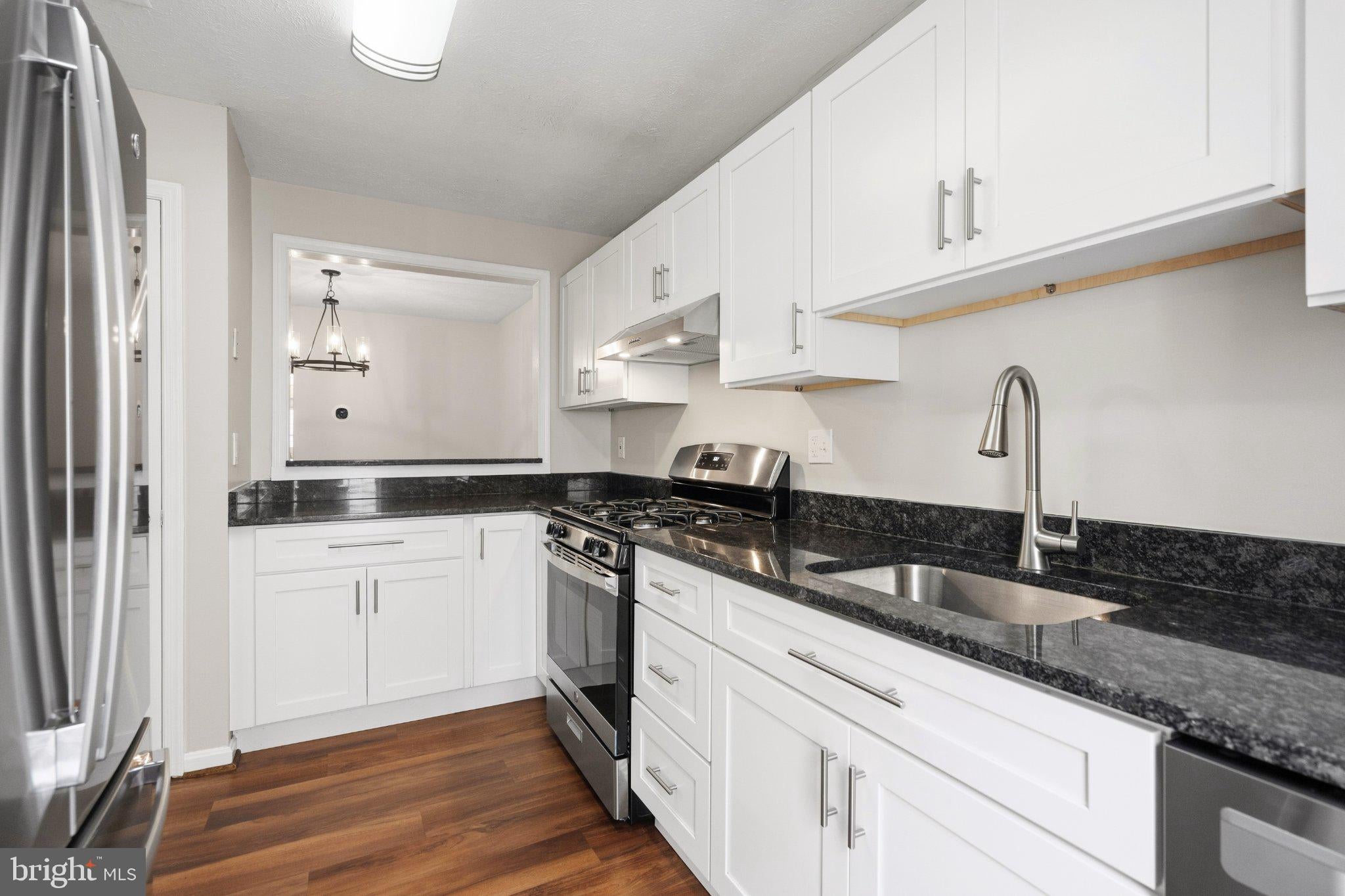10118 OAKTON TERRACE ROAD 10118