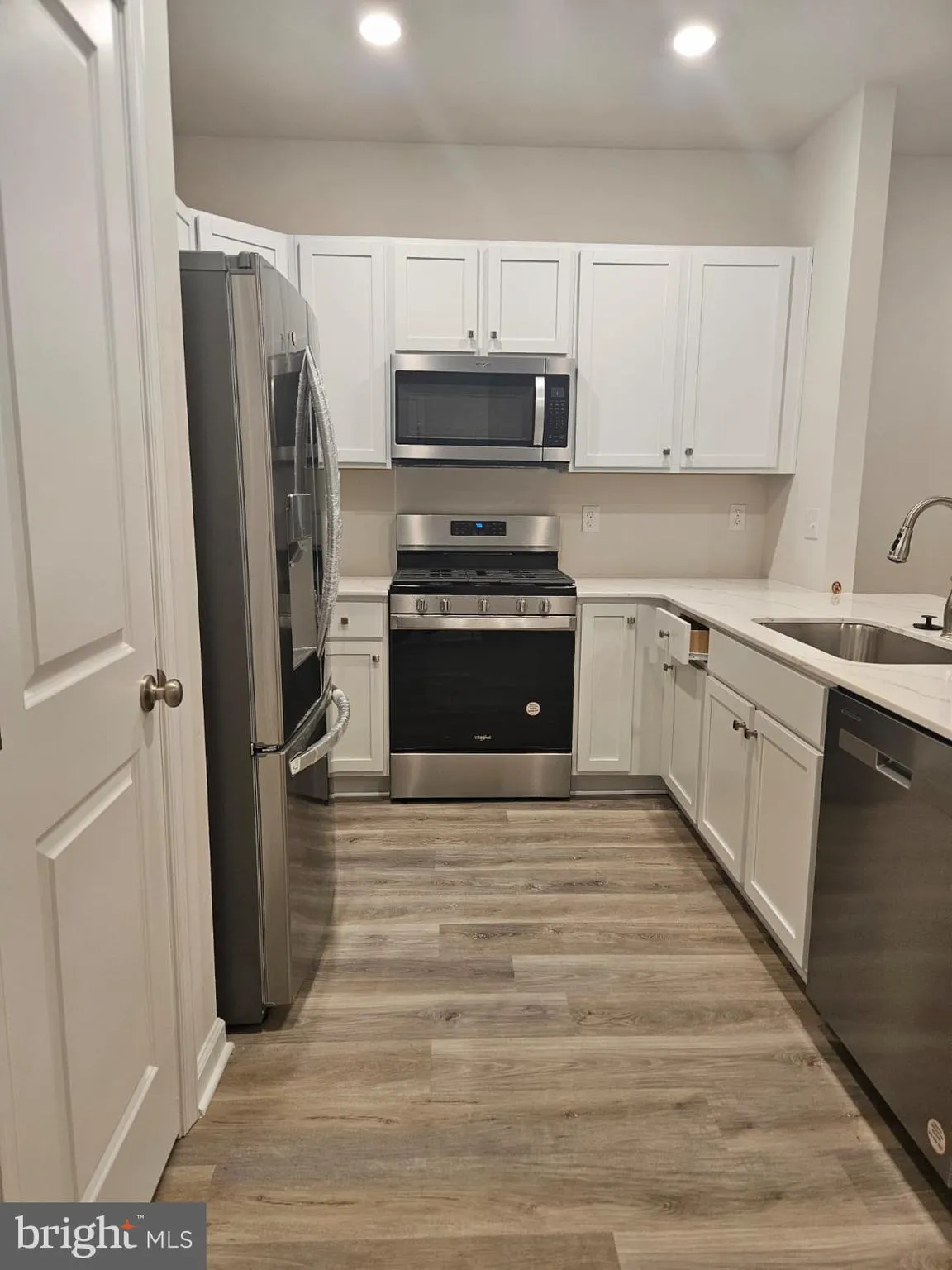 Westampton, New Jersey 08060, United States, 3 Bedrooms Bedrooms, ,2 BathroomsBathrooms,Residential,Pending,16850