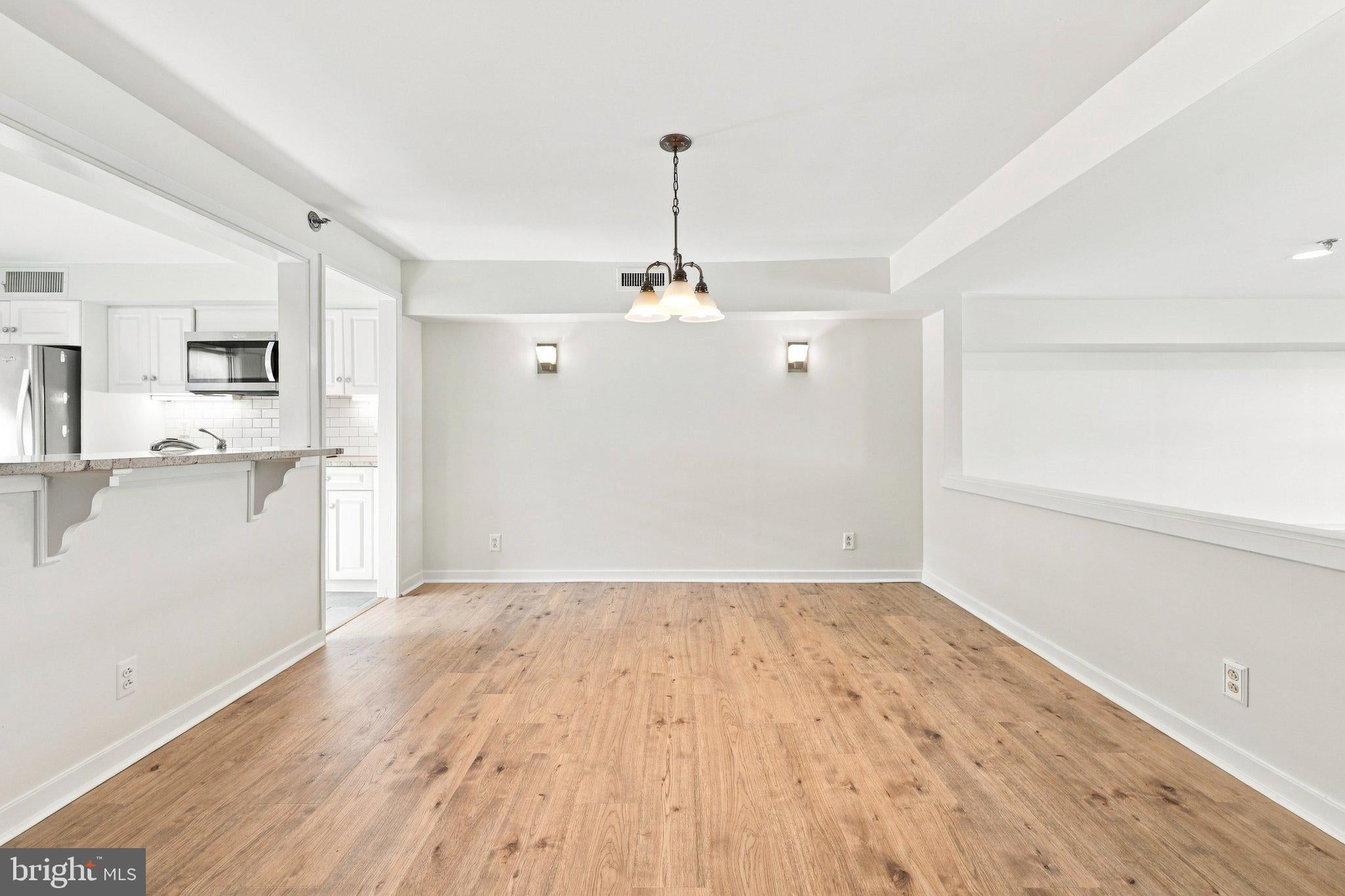 7 N CHRISTOPHER COLUMBUS BOULEVARD 203