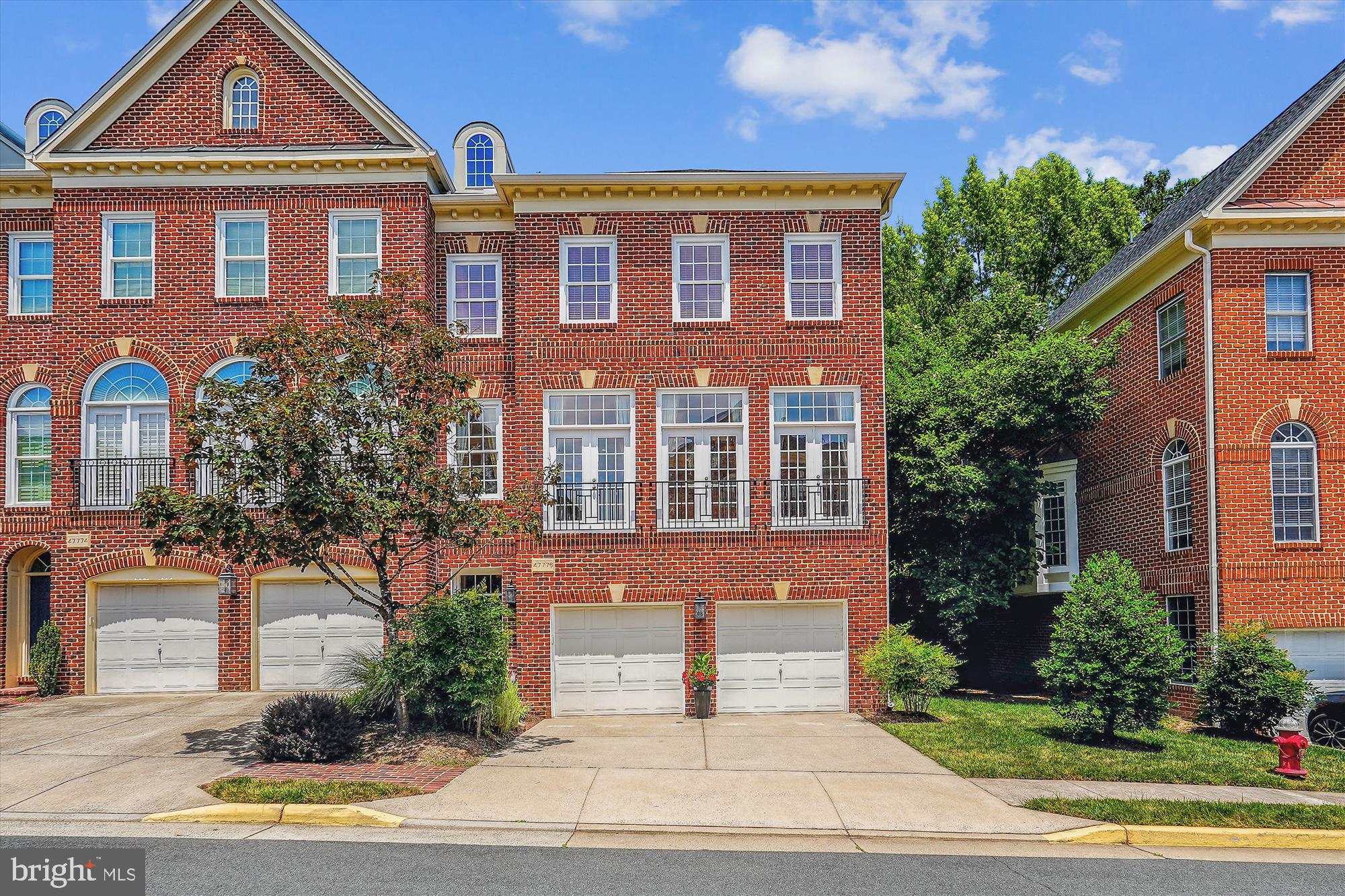 MEDINAH HOMES - Residential