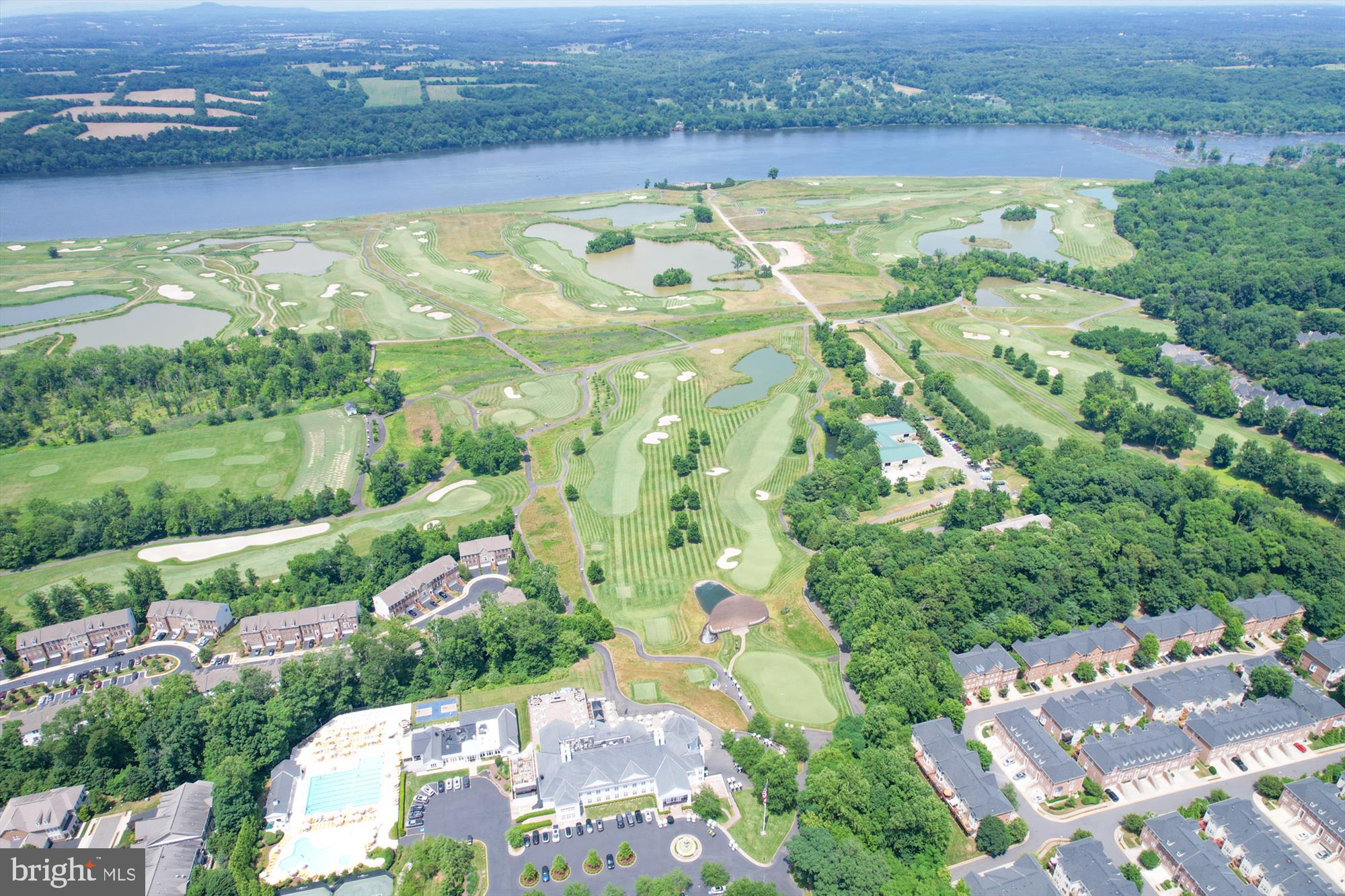 MEDINAH HOMES - Residential