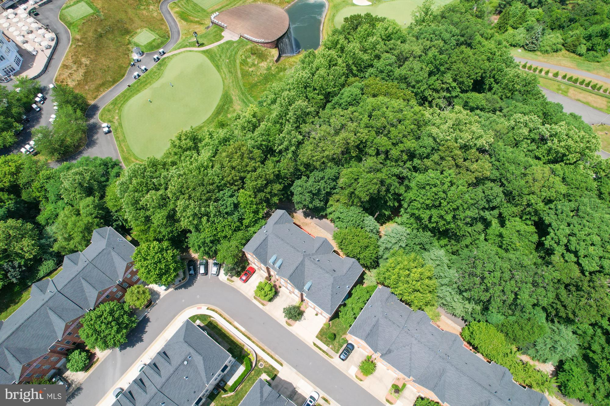 MEDINAH HOMES - Residential