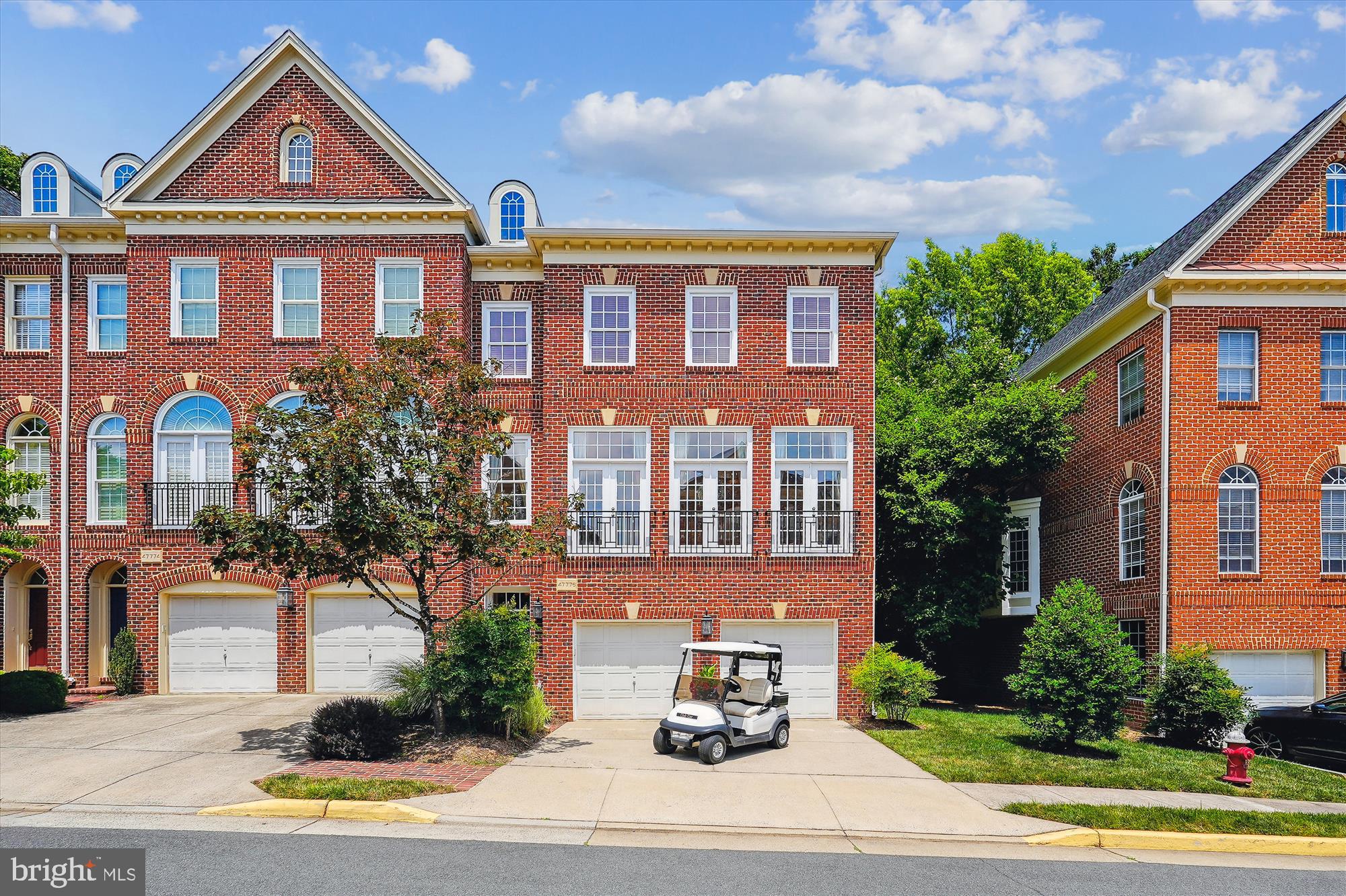 MEDINAH HOMES - Residential