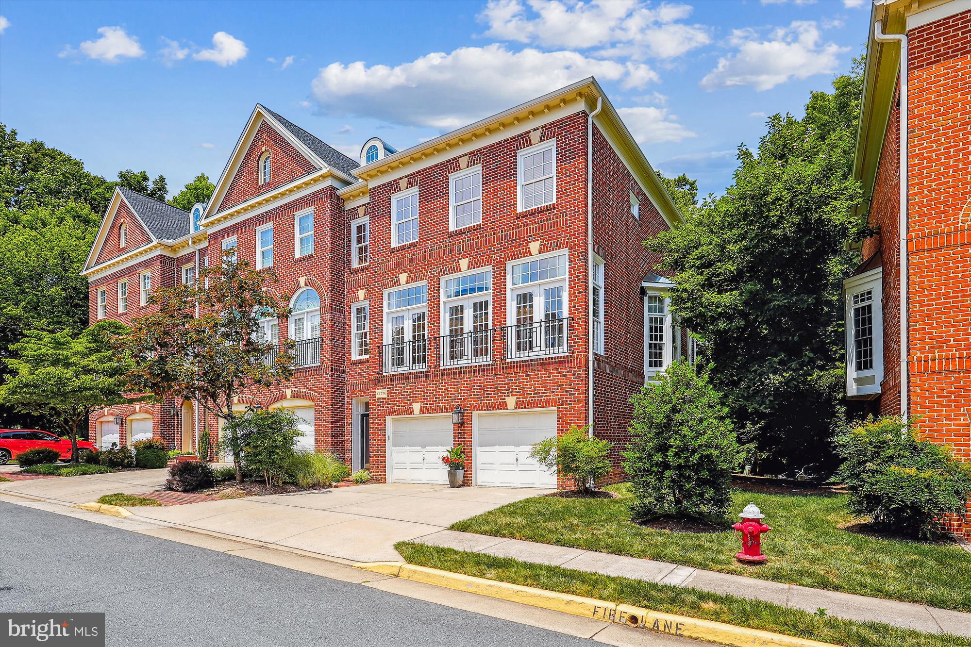 MEDINAH HOMES - Residential