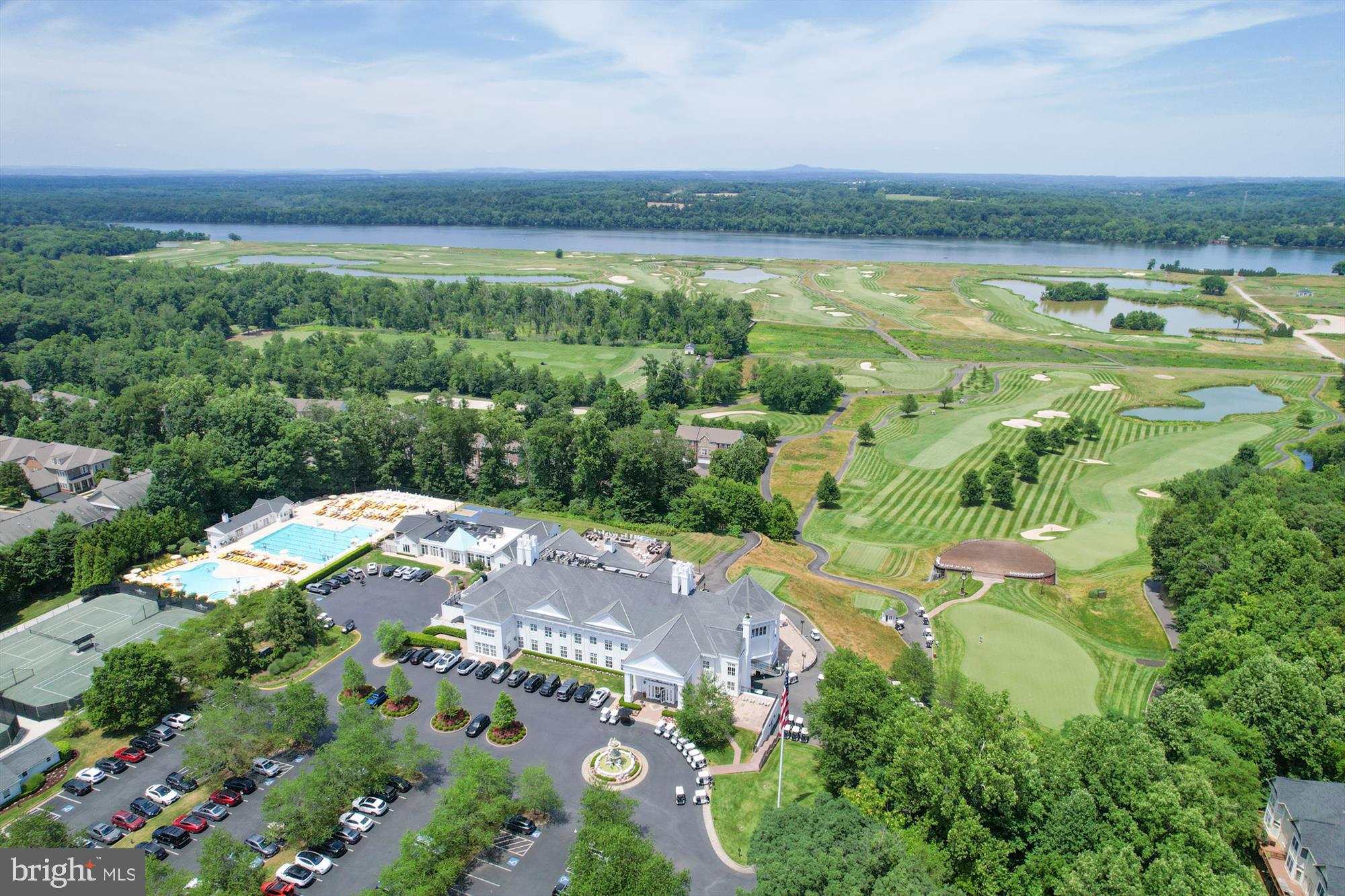 MEDINAH HOMES - Residential