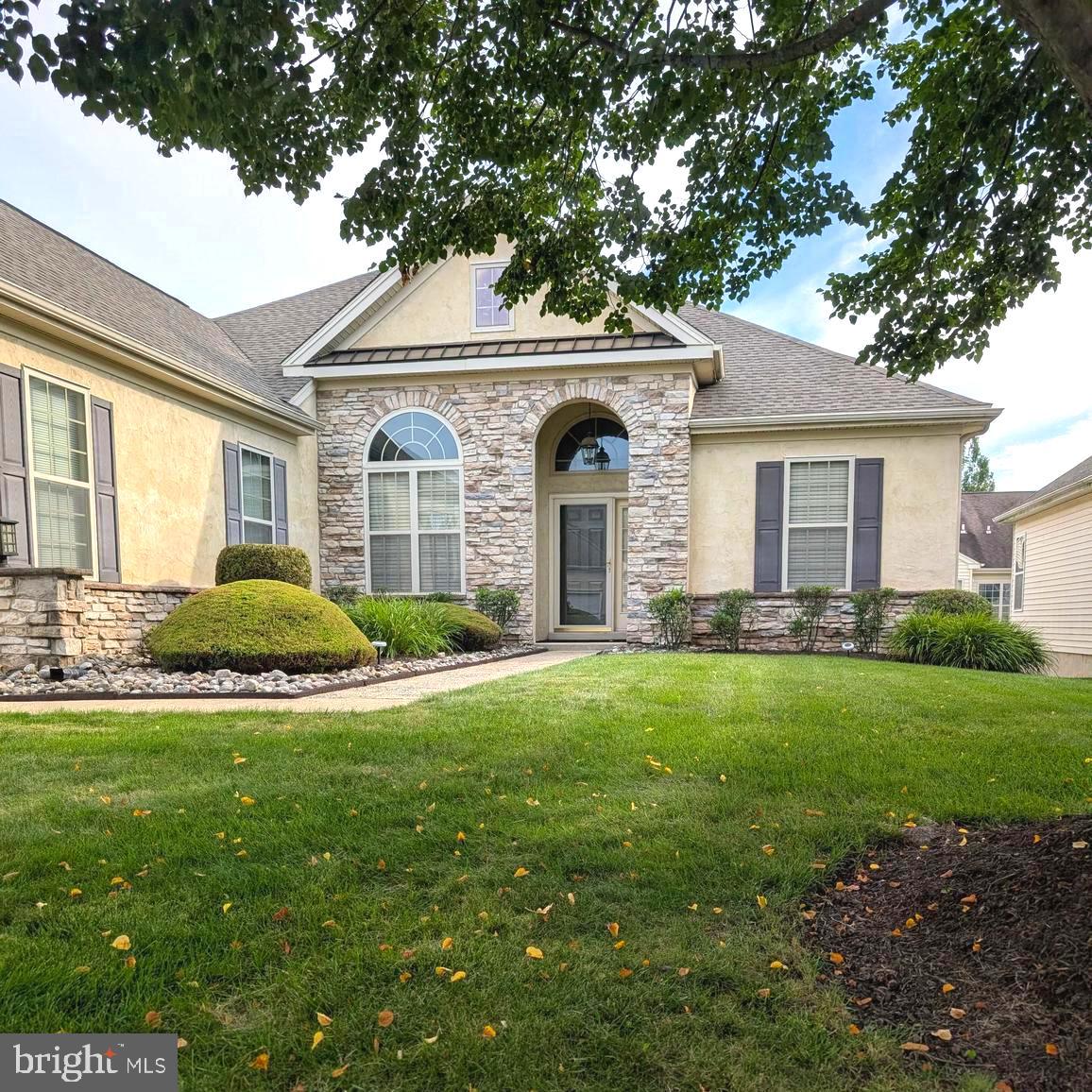 934 NATHANIEL TRAIL