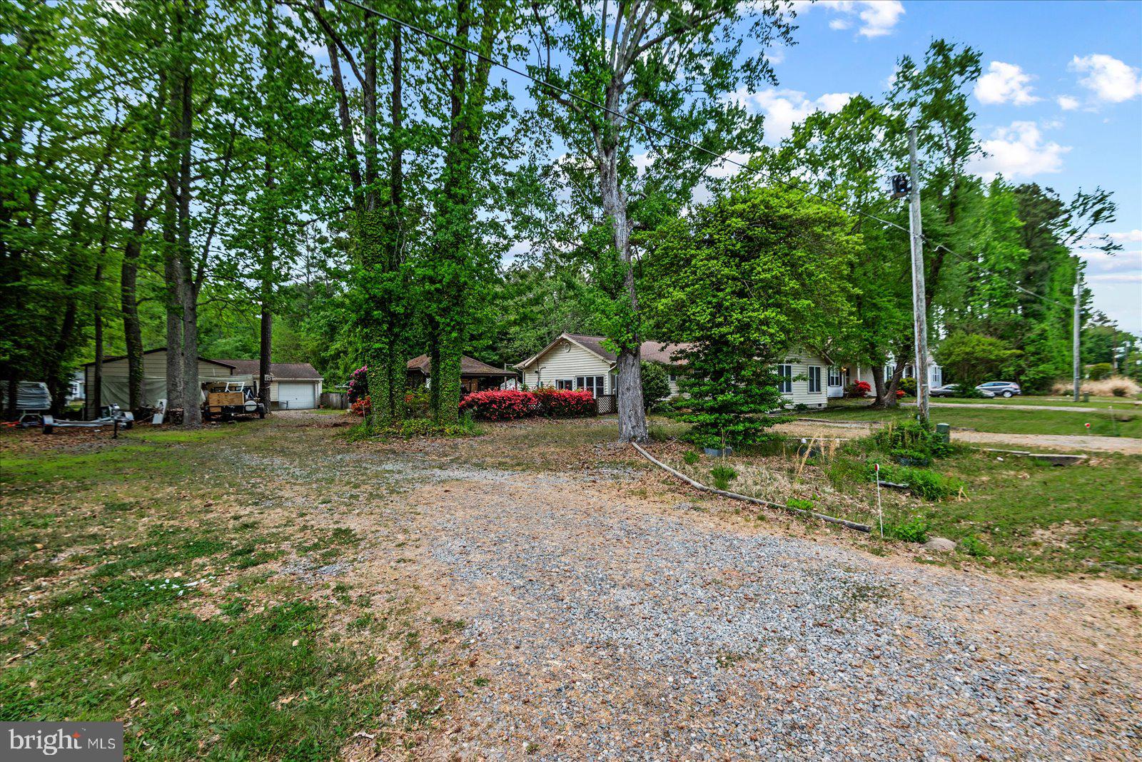 797 FOREST GROVE ROAD