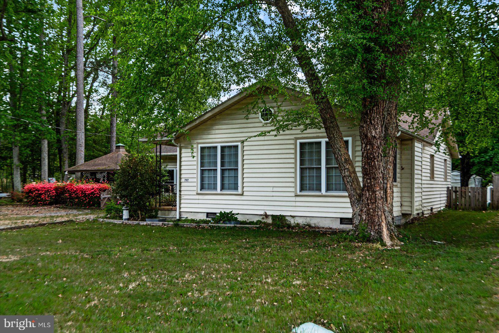 797 FOREST GROVE ROAD