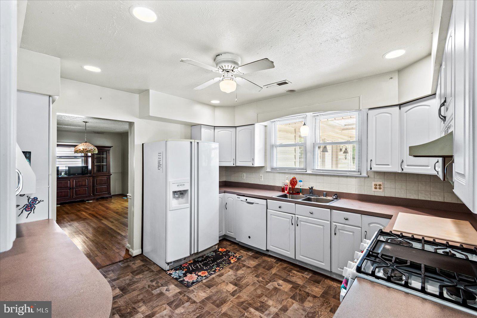 PLACID BAY ESTATES - Residential