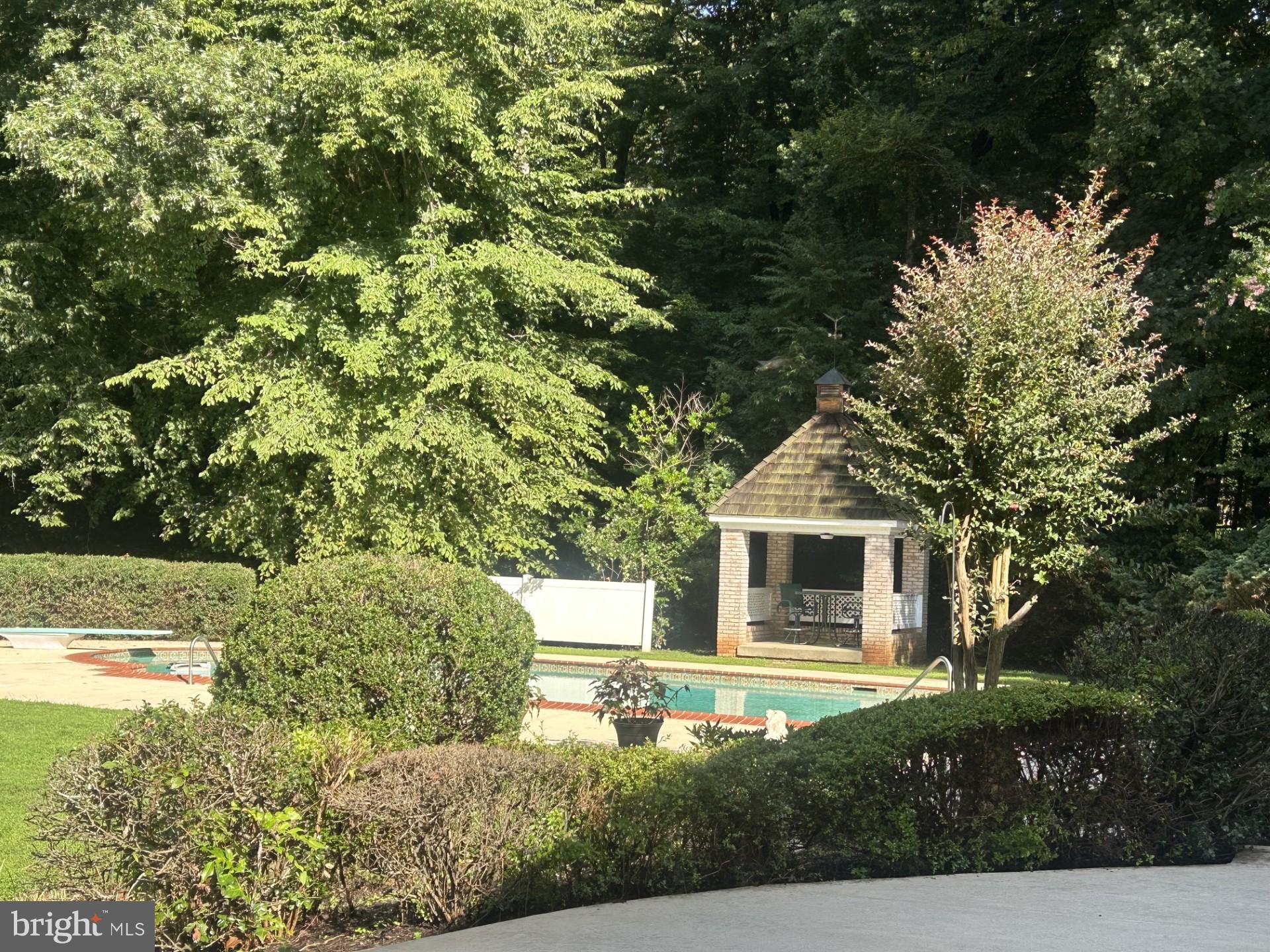 6310 WINDPATTERNS TRAIL