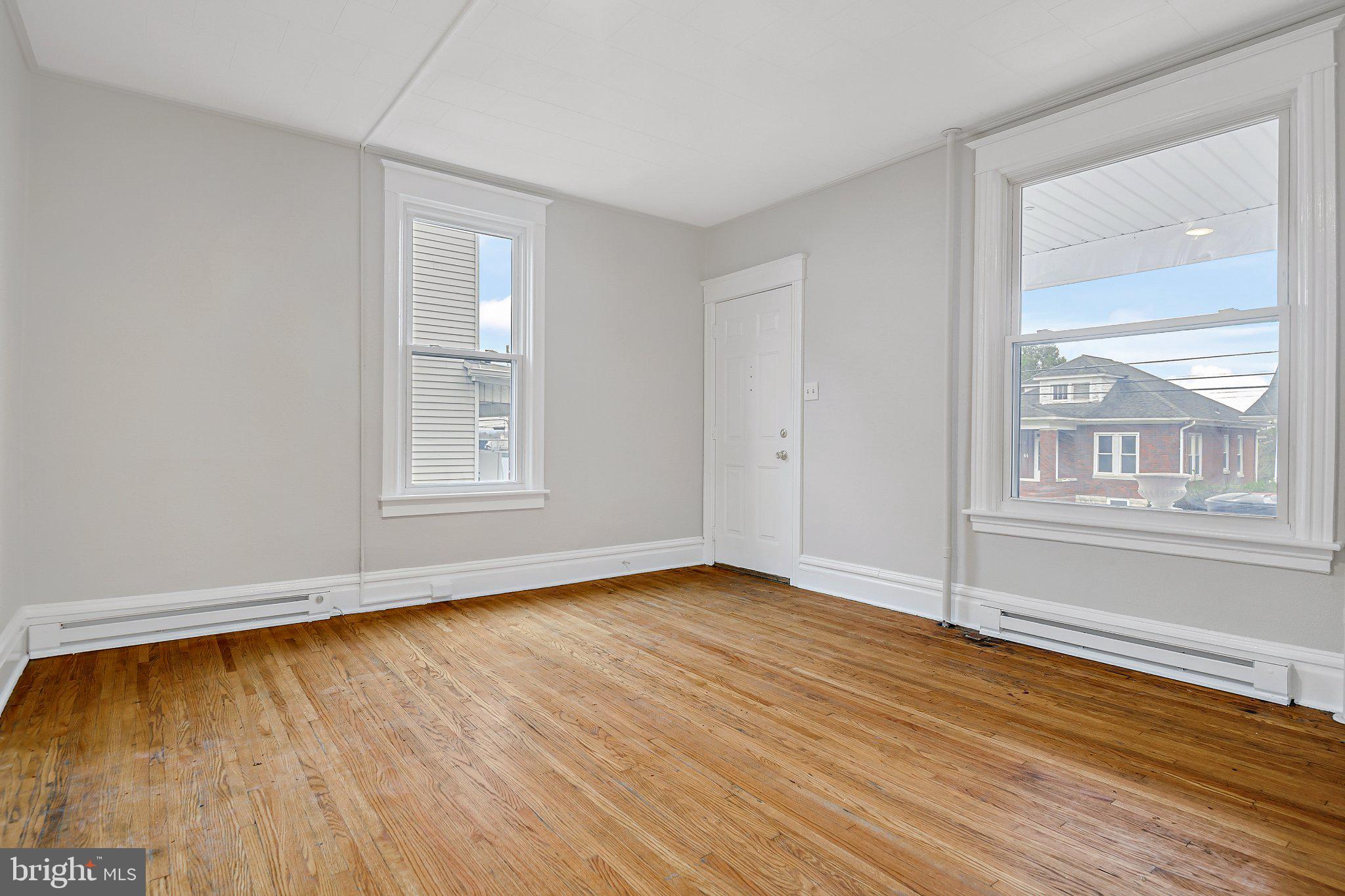 45 N 10TH STREET 1