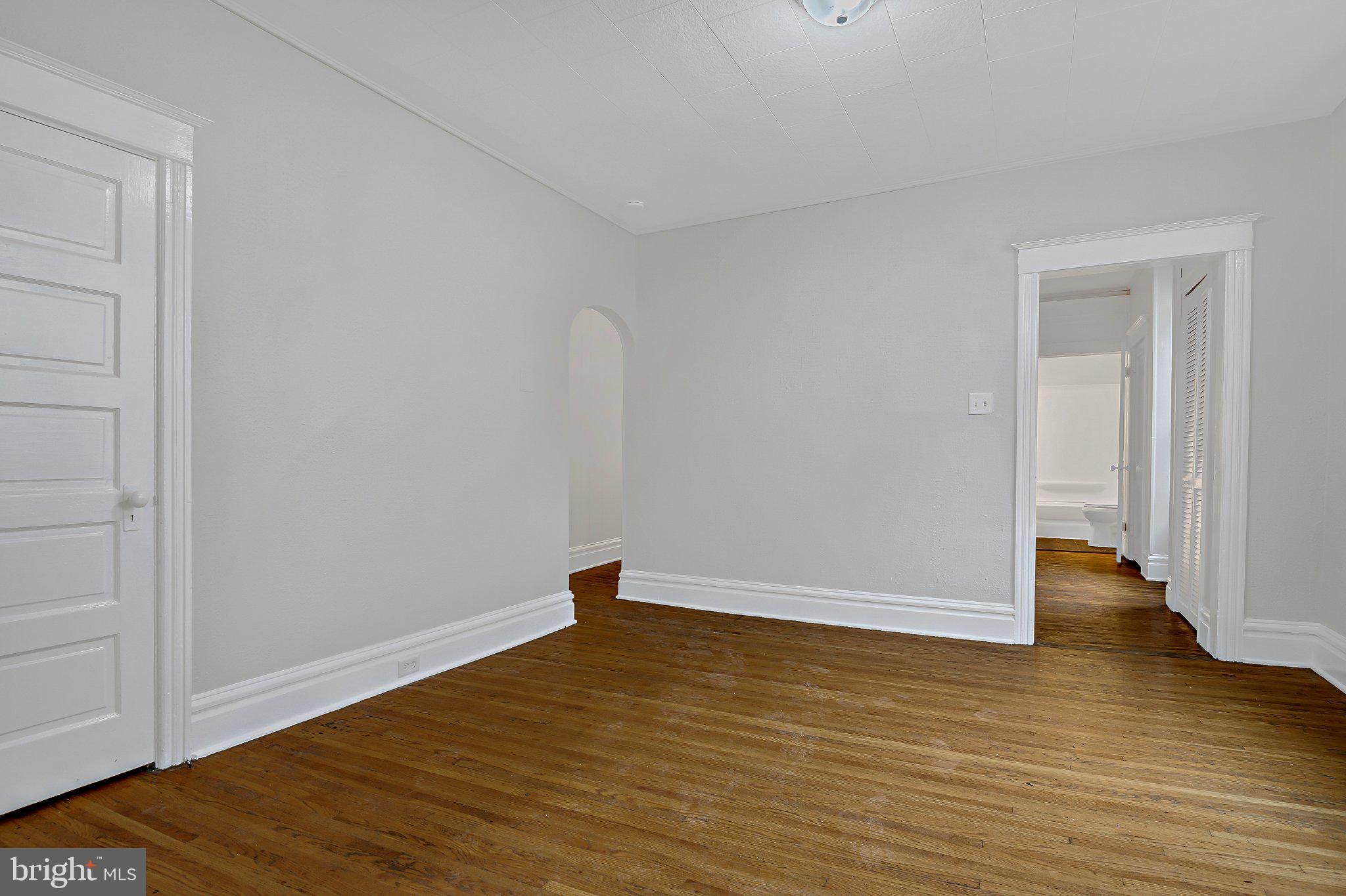 45 N 10TH STREET 1