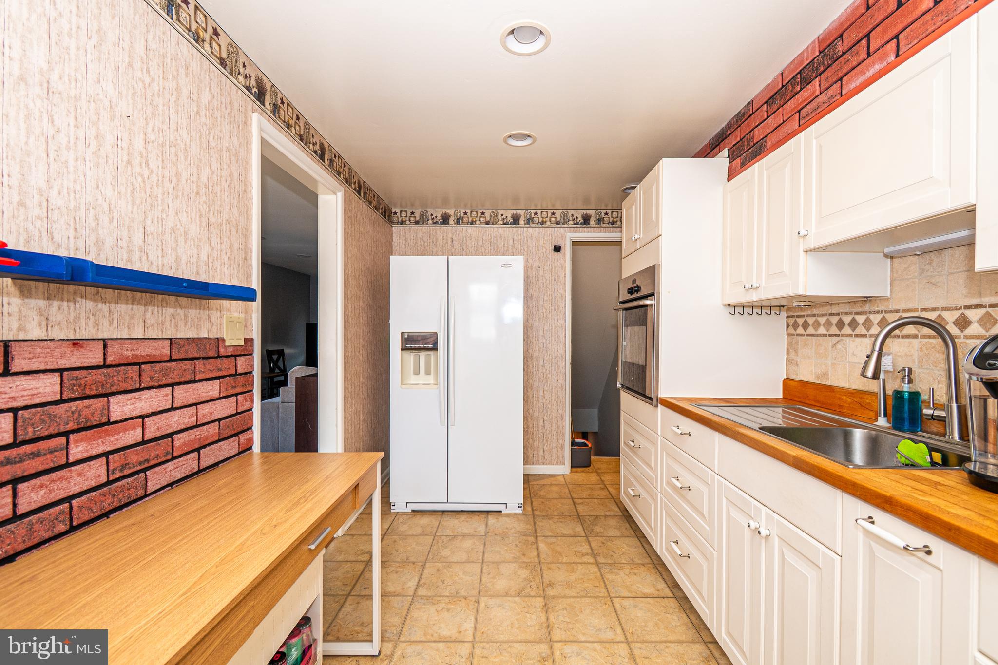 CEDONIA - Residential