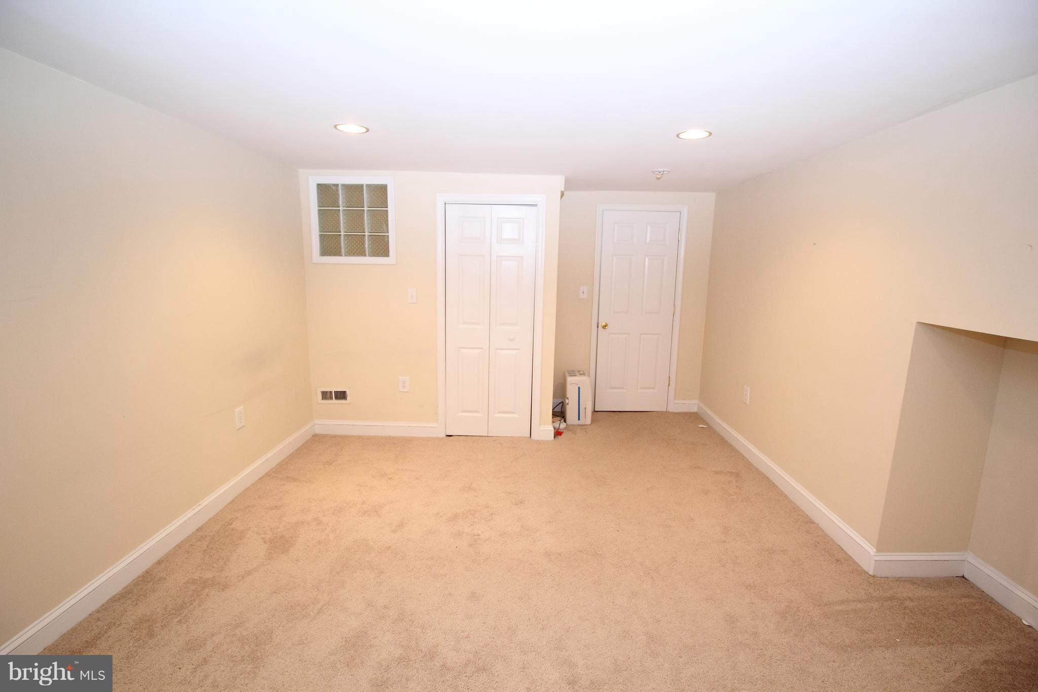 FEDERAL HILL HISTORIC DISTRICT - Residential Lease