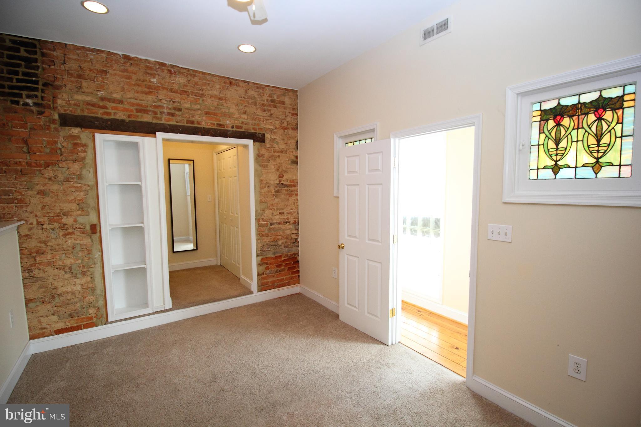 FEDERAL HILL HISTORIC DISTRICT - Residential Lease