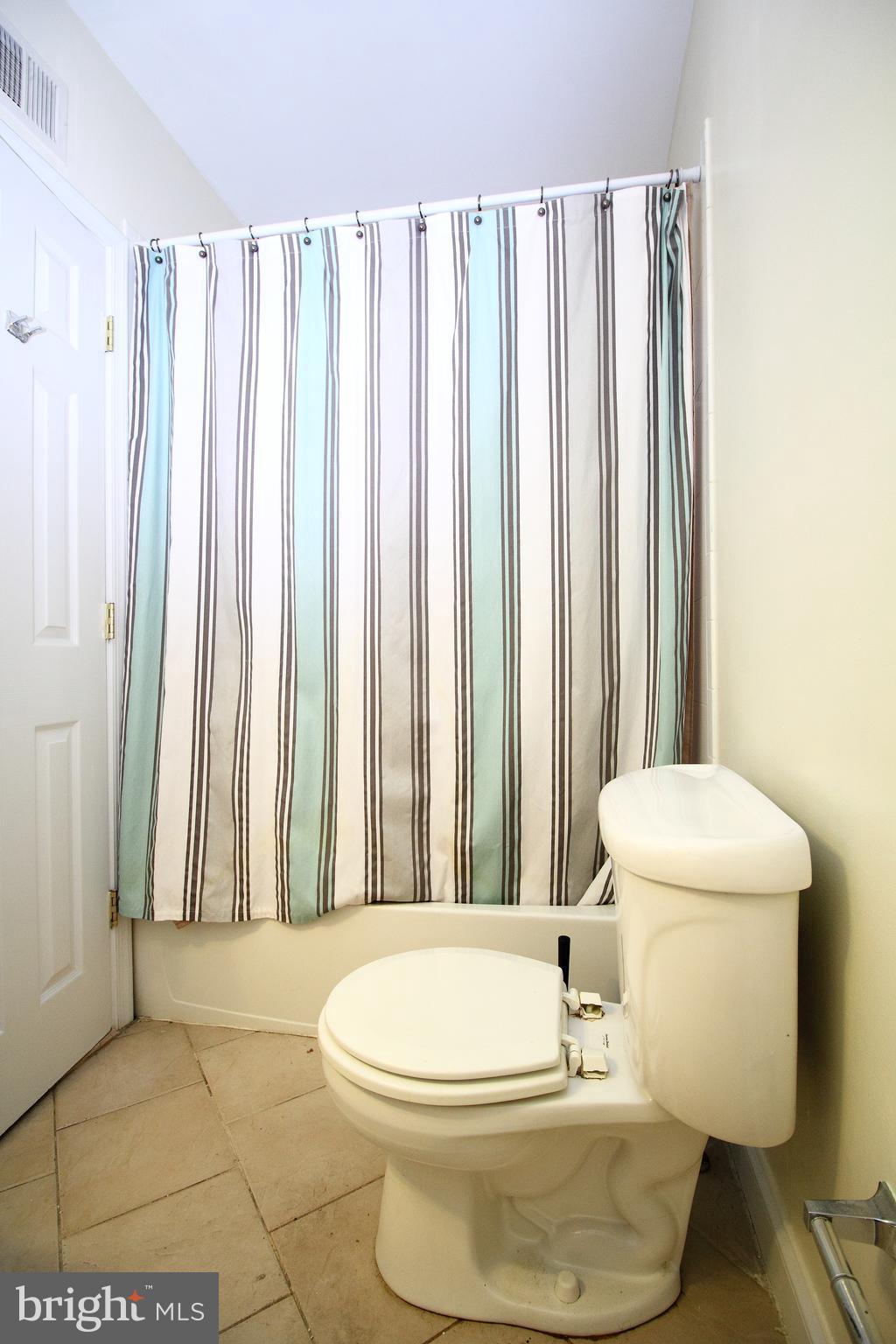 FEDERAL HILL HISTORIC DISTRICT - Residential Lease