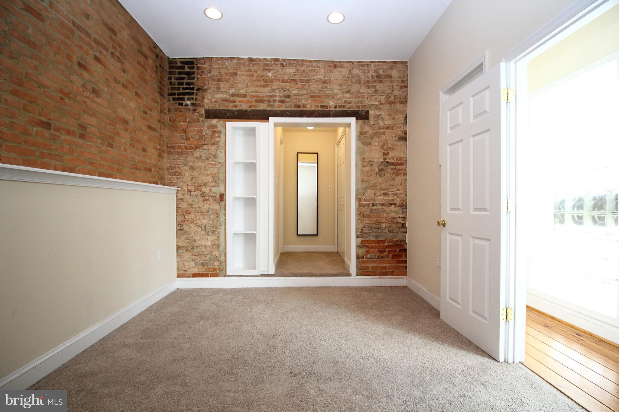 FEDERAL HILL HISTORIC DISTRICT - Residential Lease