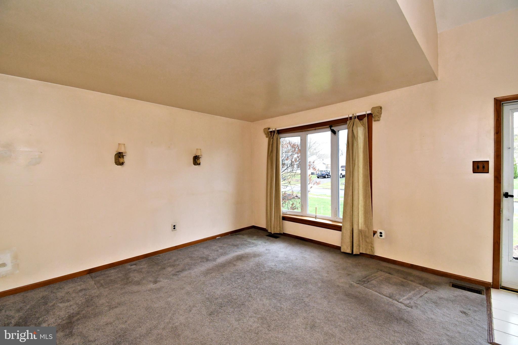 DUBLIN VIL GREEN - Residential