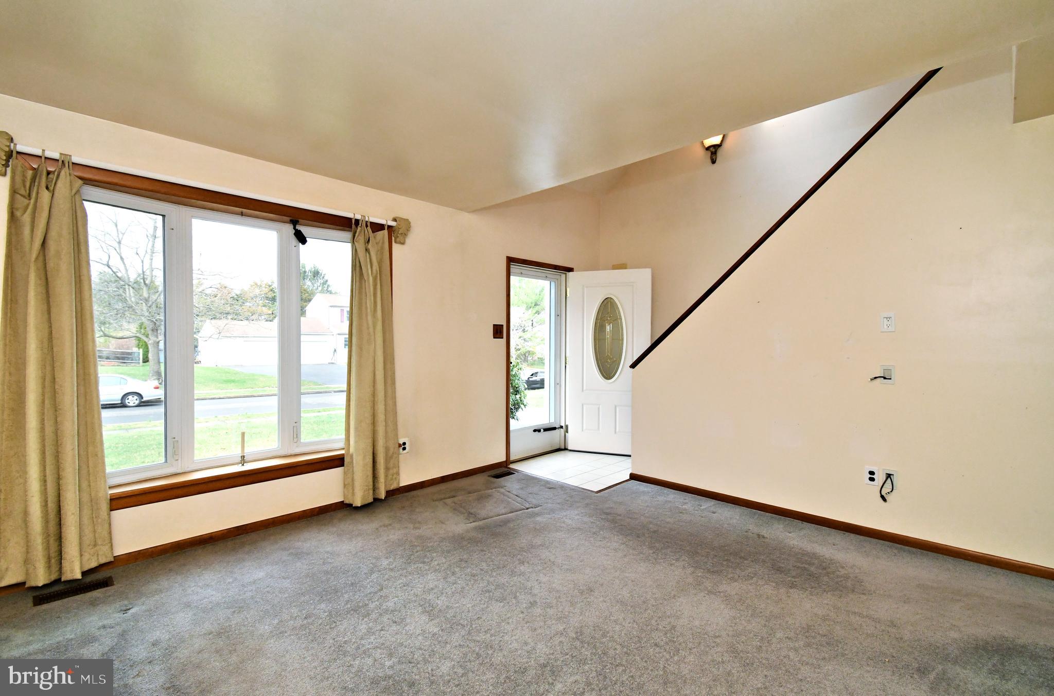 DUBLIN VIL GREEN - Residential