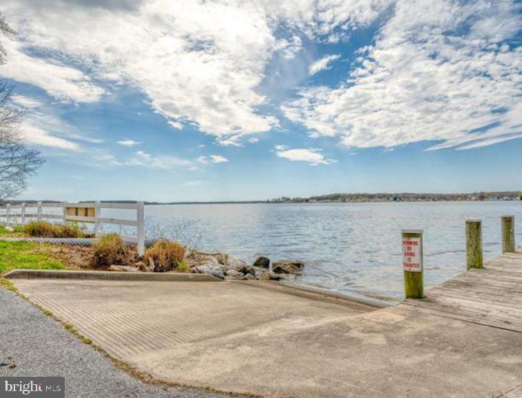 WALNUT POINT - Residential