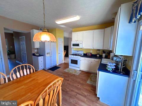 WALNUT POINT - Residential