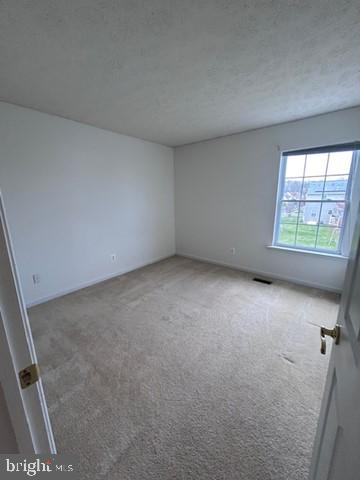 WALNUT POINT - Residential