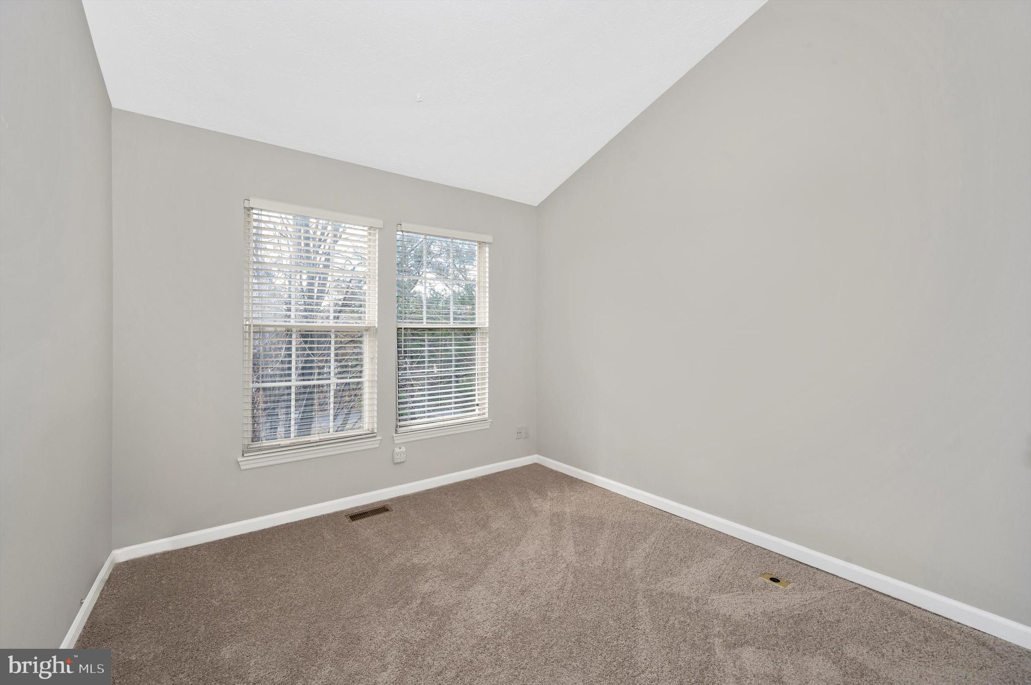 FERNSHIRE FARMS - Residential