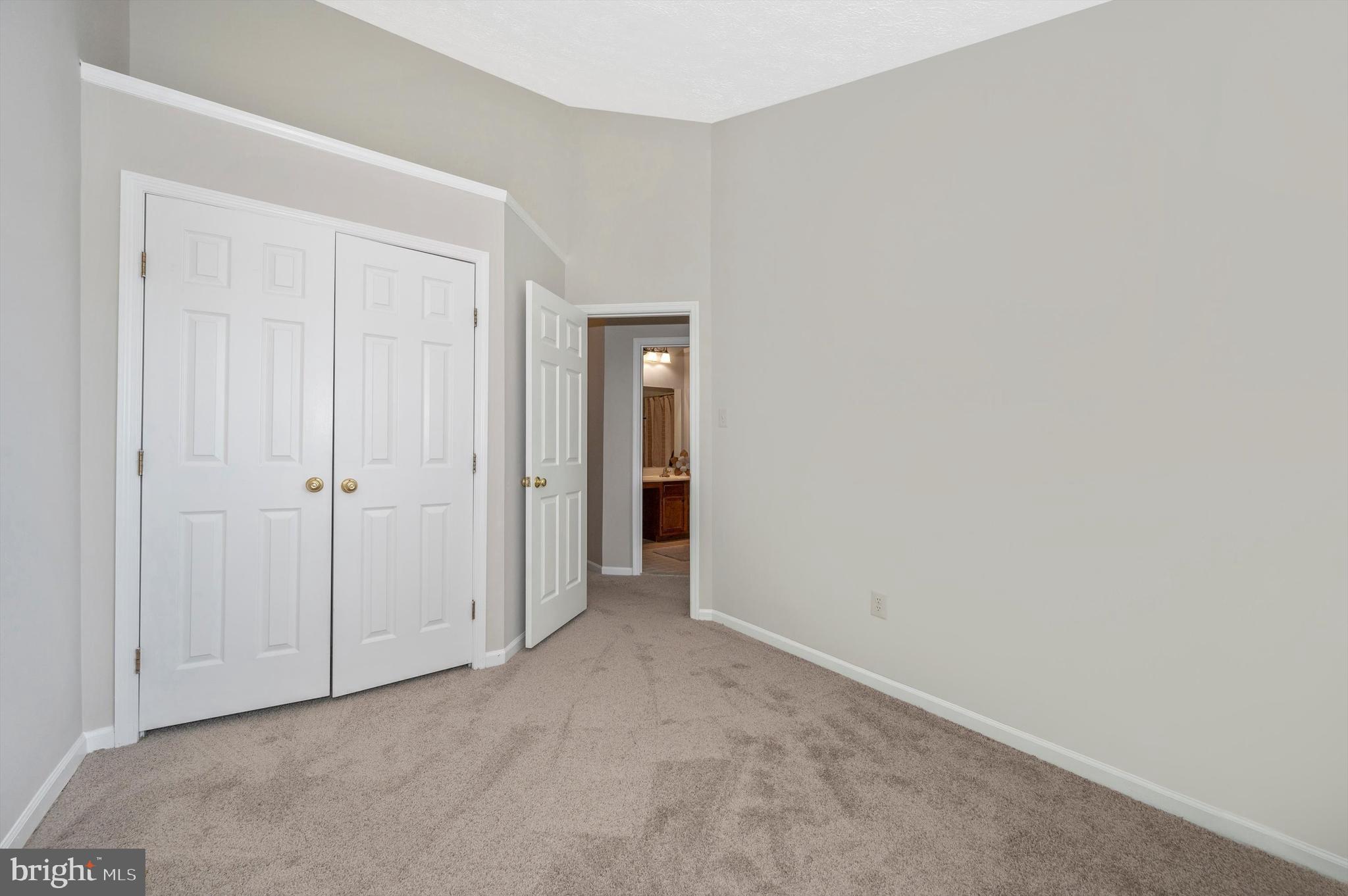 FERNSHIRE FARMS - Residential