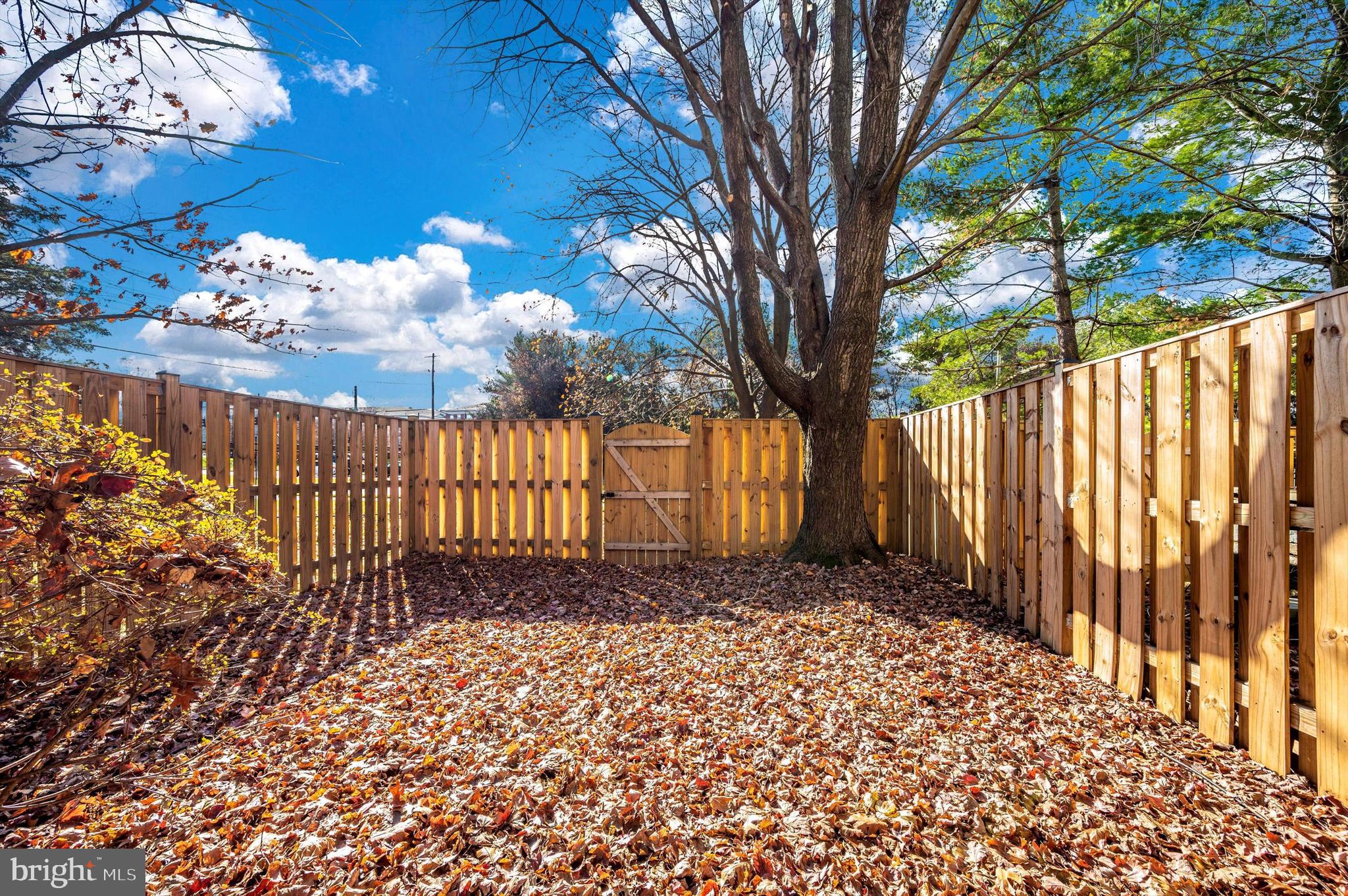 FERNSHIRE FARMS - Residential