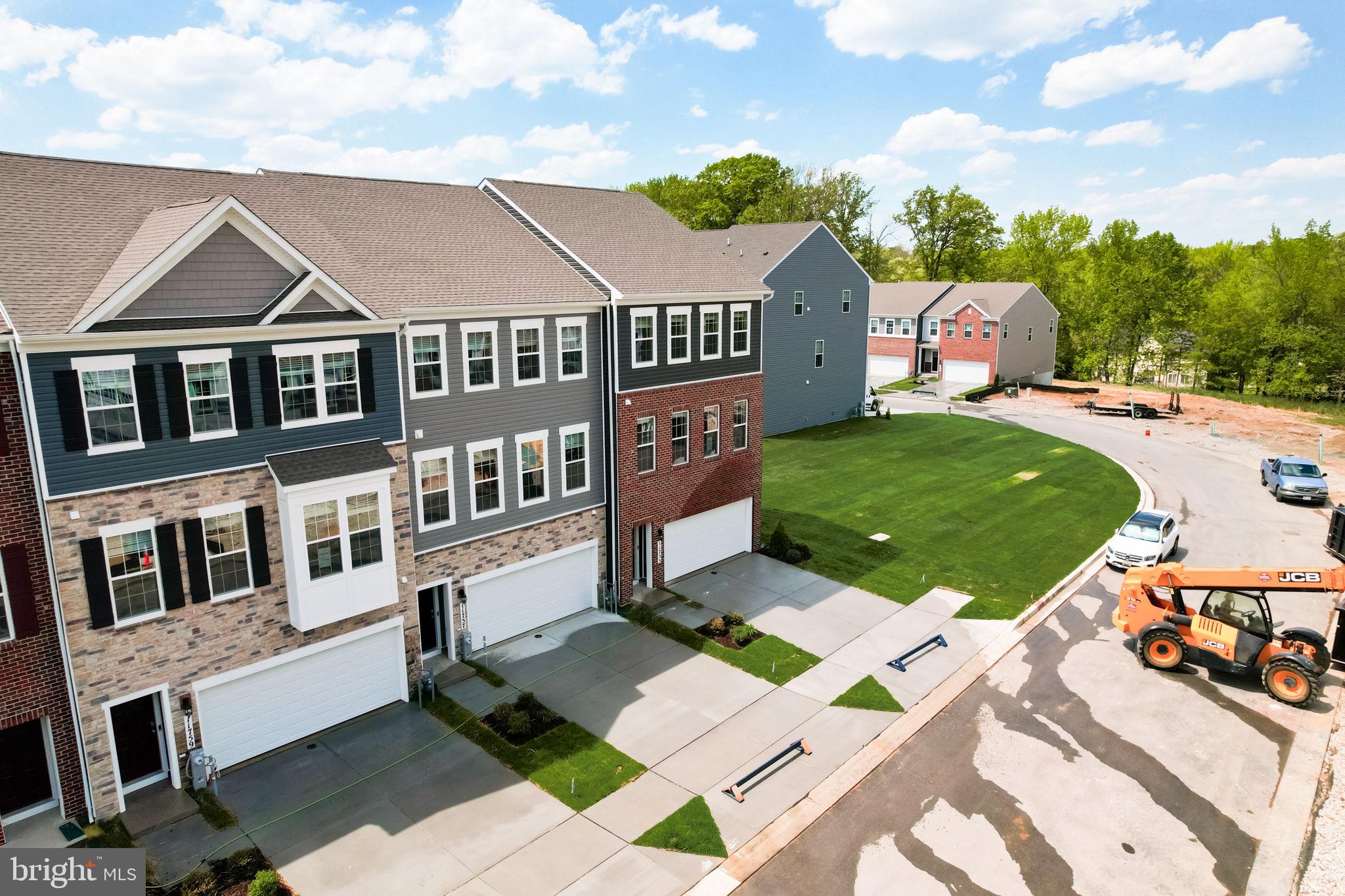 THE FAIRWAYS - Residential