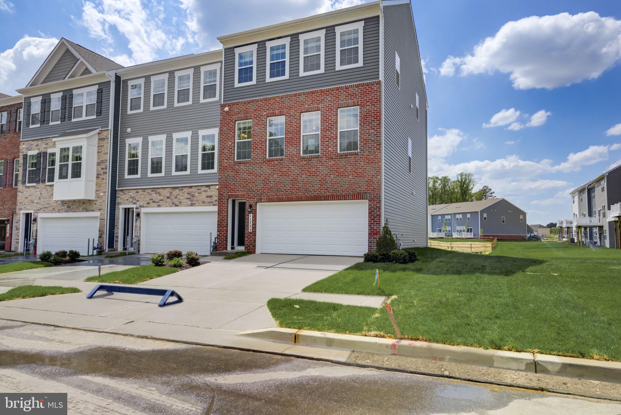 THE FAIRWAYS - Residential