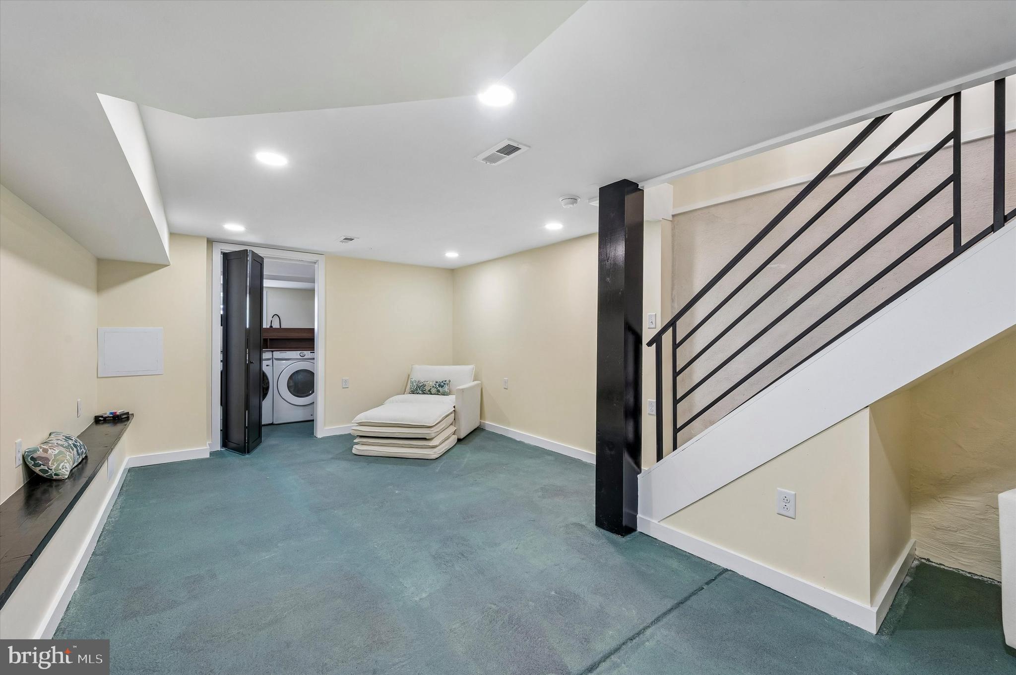 CARROLL PARK - Residential