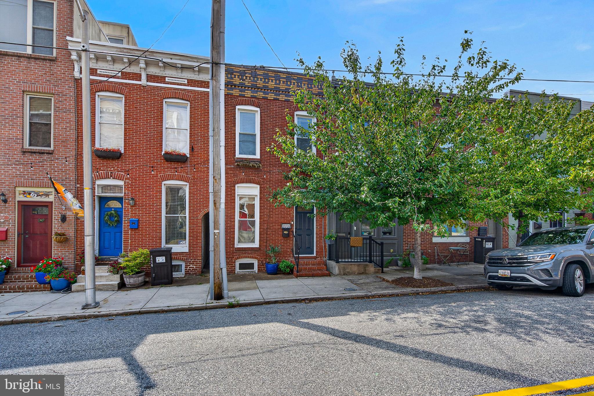 1114 S HIGHLAND AVENUE