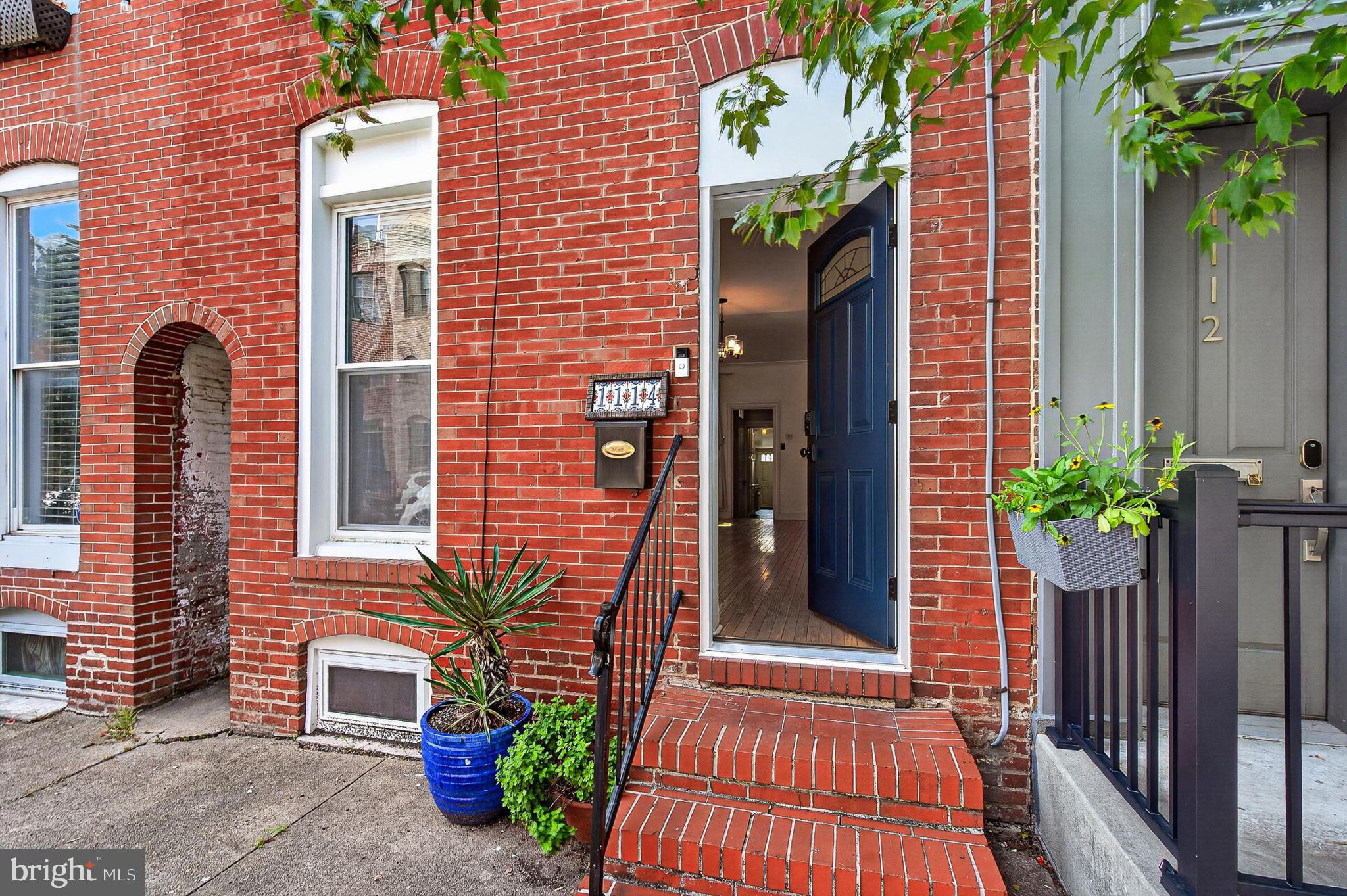 1114 S HIGHLAND AVENUE
