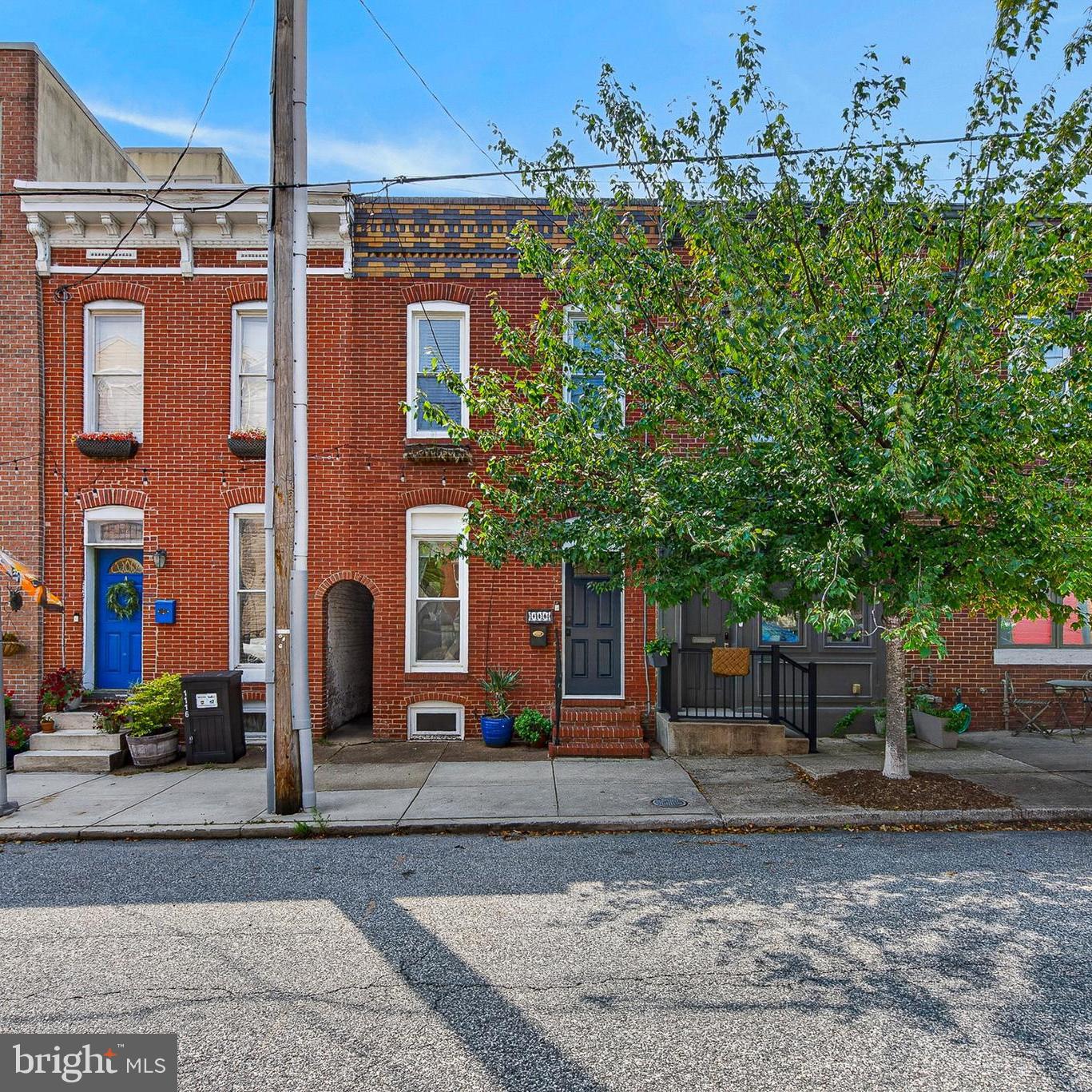 1114 S HIGHLAND AVENUE