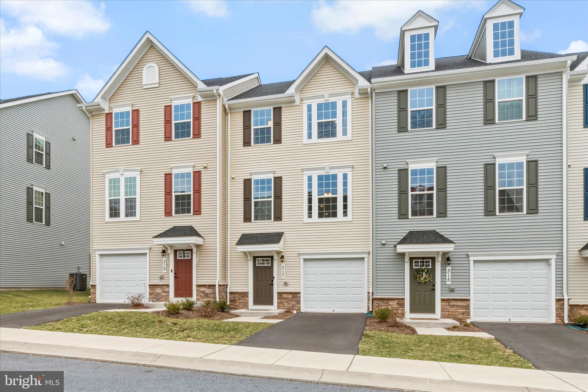 WEST PARK VILLAGE - Residential