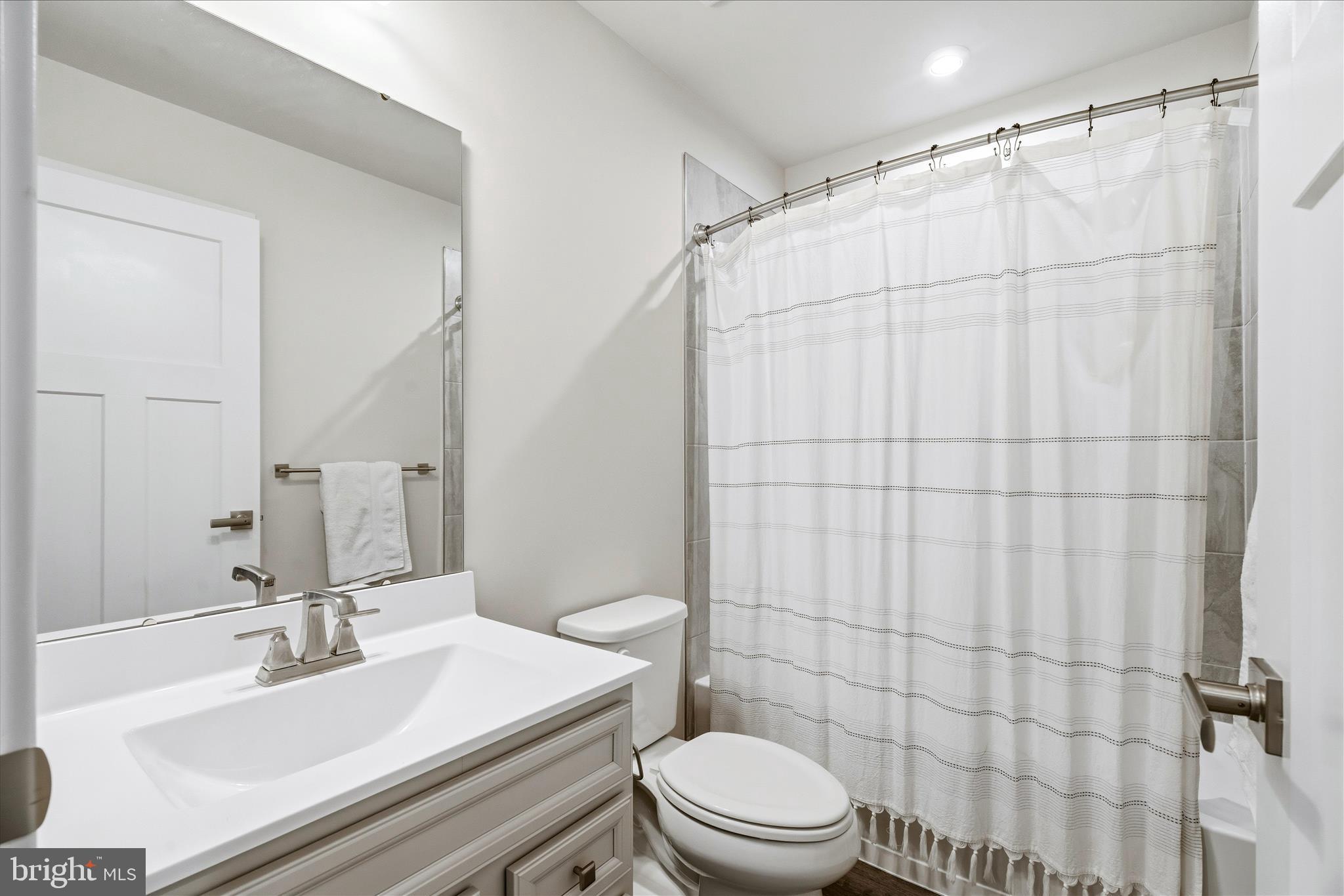 WEST PARK VILLAGE - Residential