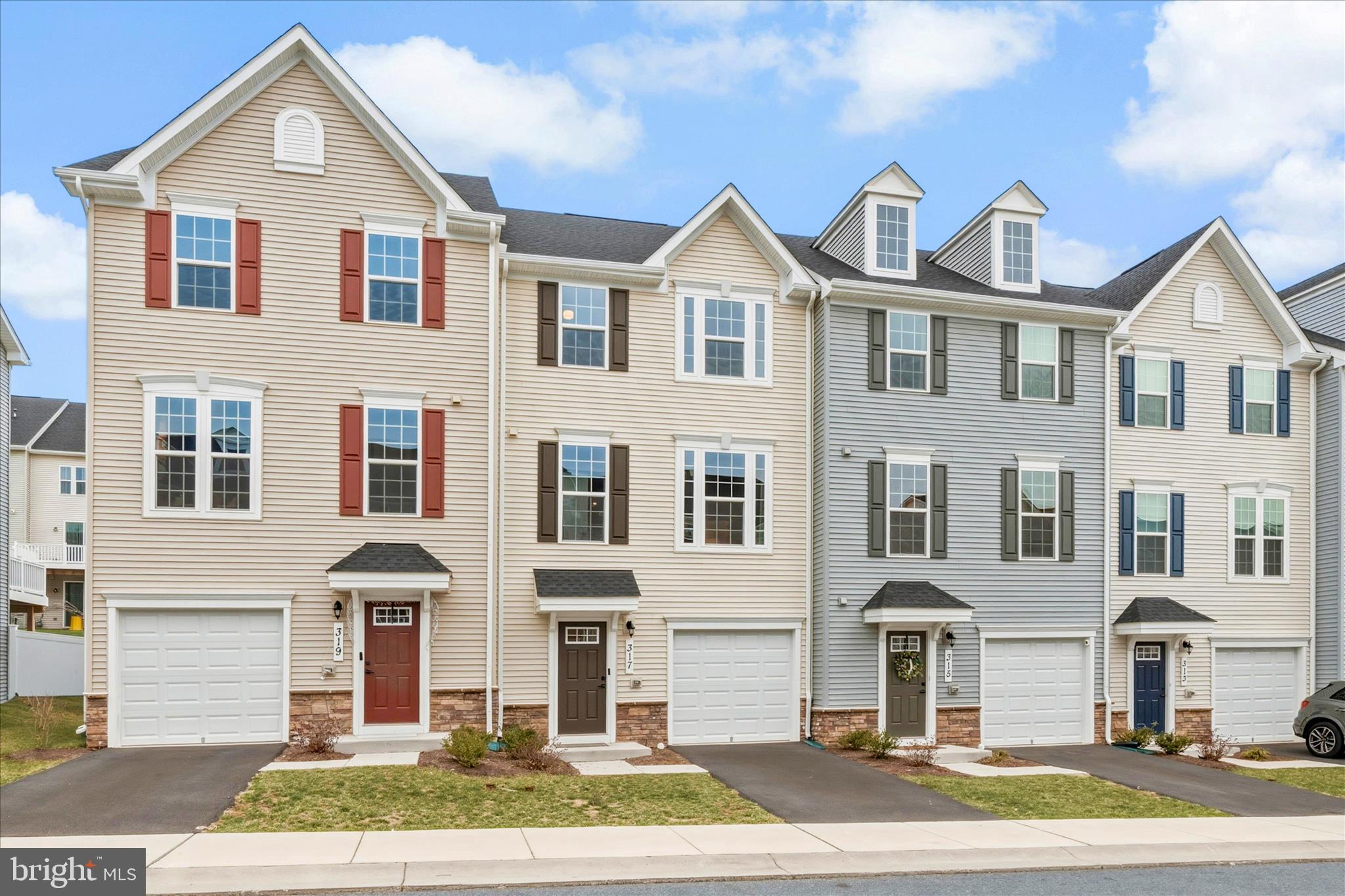 WEST PARK VILLAGE - Residential