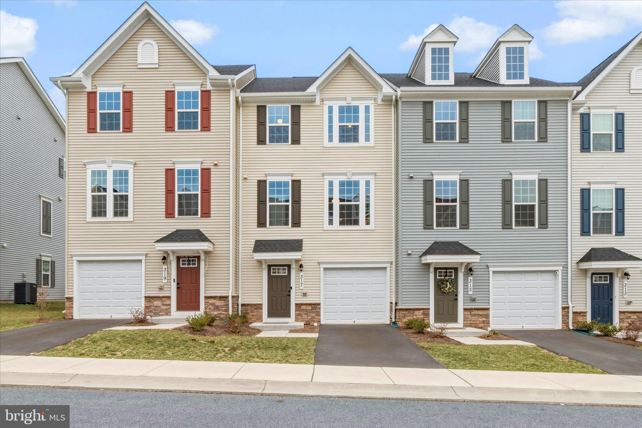 WEST PARK VILLAGE - Residential