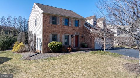 Photo of 281 S Homestead Drive, LANDISVILLE, PA 17538 (MLS # PALA2065394)