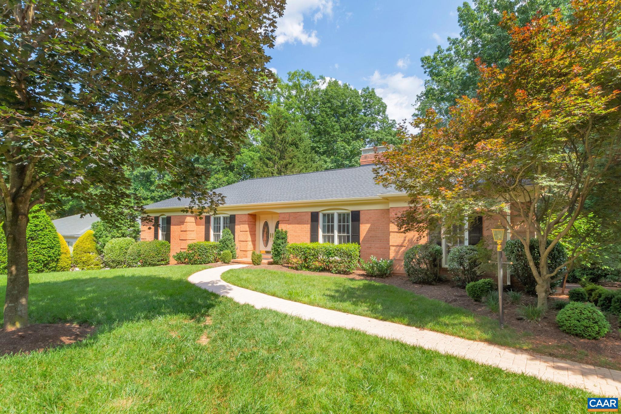 CANTERBURY HILLS - Residential